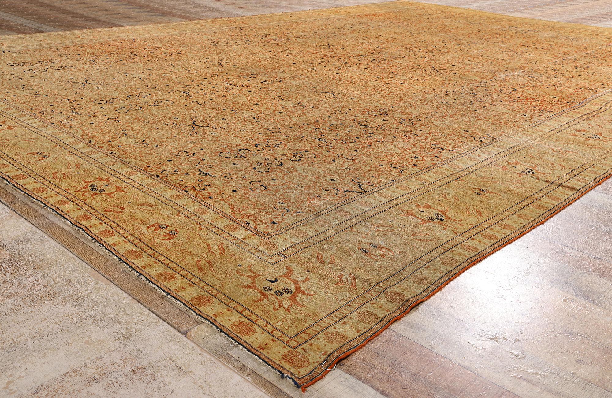 Tappeto antico persiano Tabriz del 1900 di Haji Jalili con stile tradizionale in vendita 1