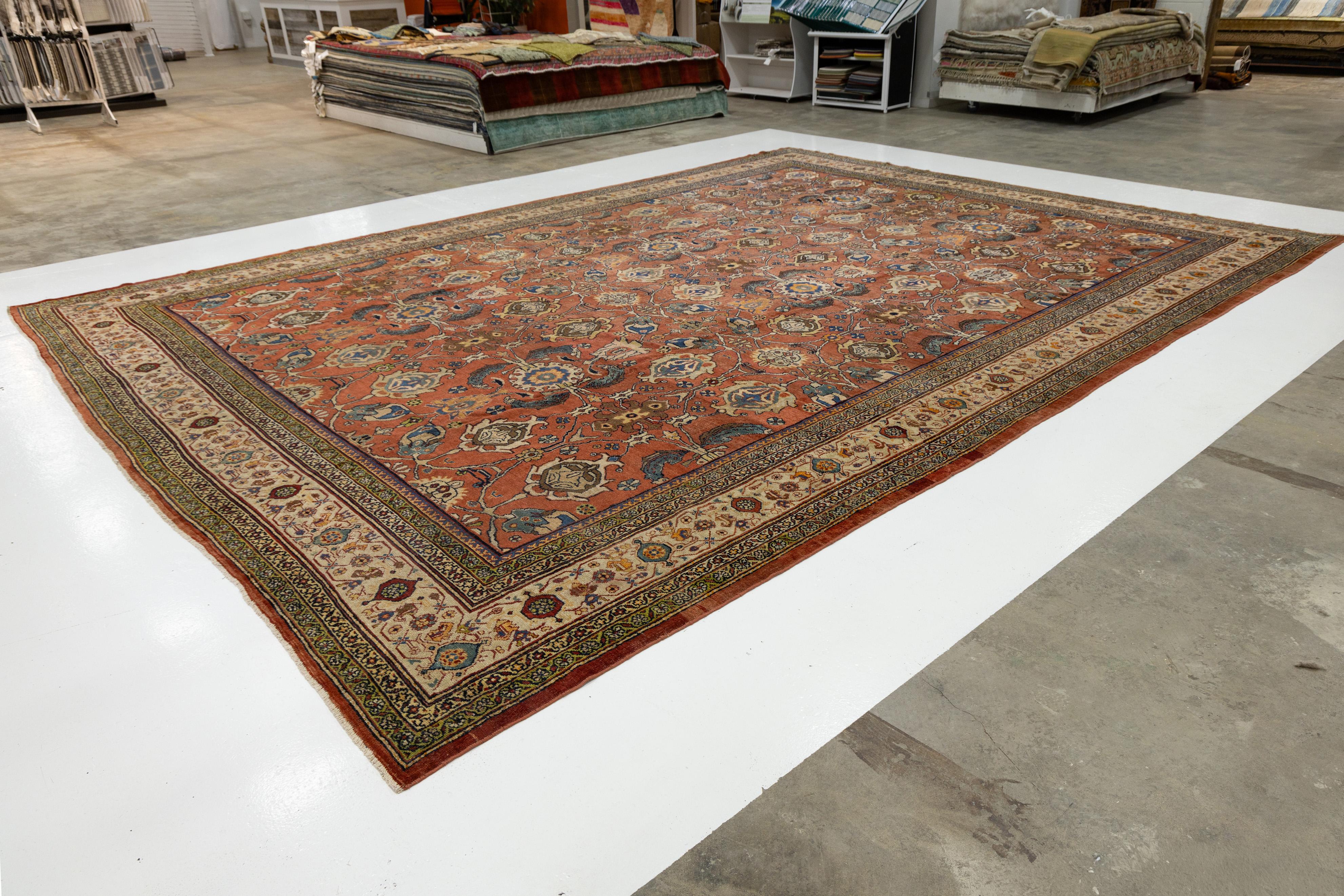 Perse 1900s Handmade Persian Mahal Wool Rug In Reddish-Brown With Floral Design en vente
