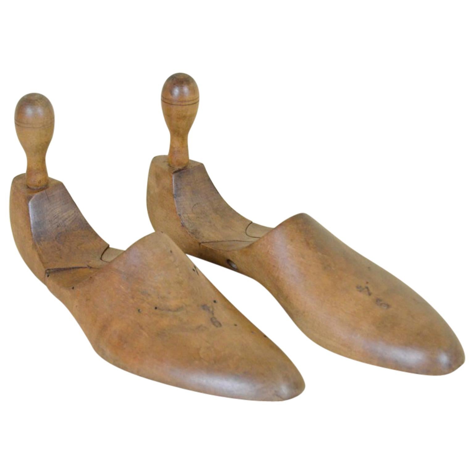 1900s Italian Vintage Wooden Shoe Tree For Sale