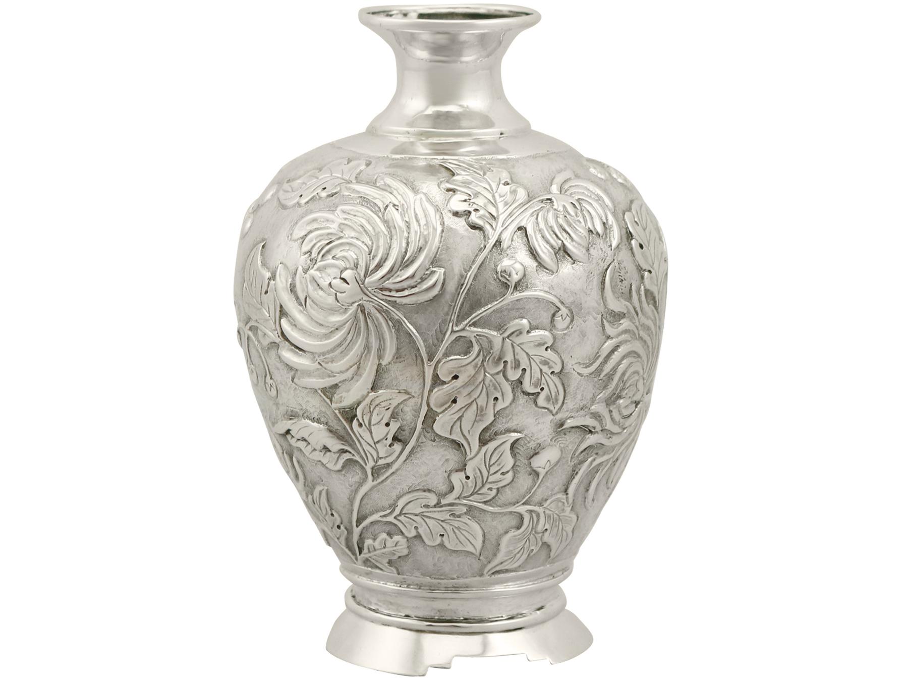 Antique Japanese Silver Bud Vases, circa 1900 2