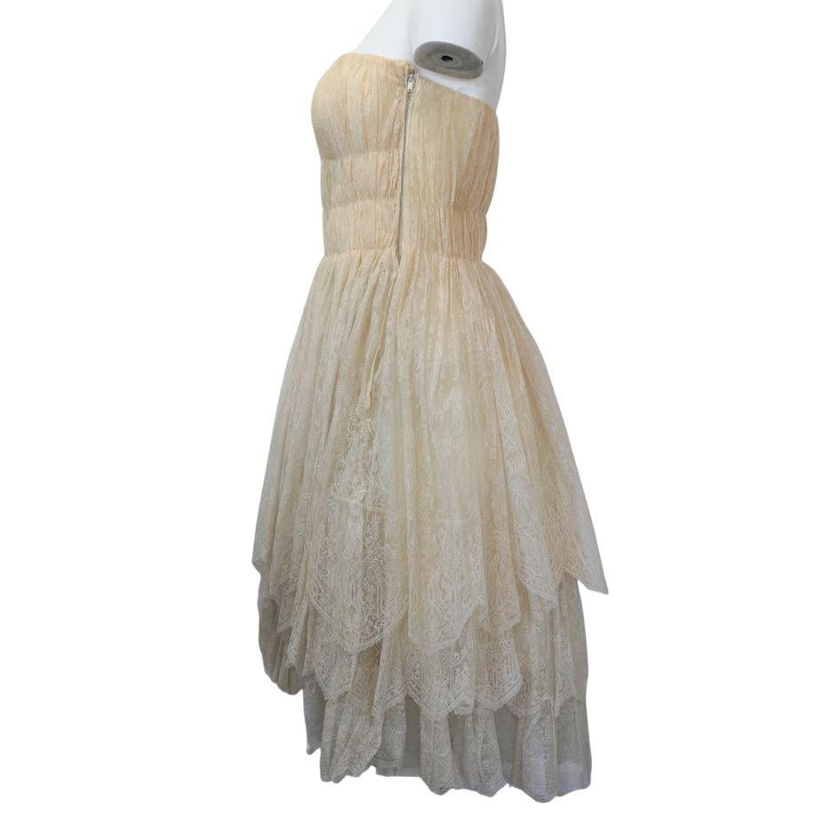 1900s Lanvin Marfil Crema Encaje Floral Vestido Midi Sin Mangas Beige en venta
