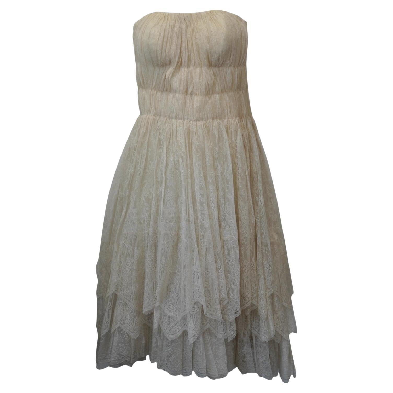 1900s Lanvin Marfil Crema Encaje Floral Vestido Midi Sin Mangas en venta