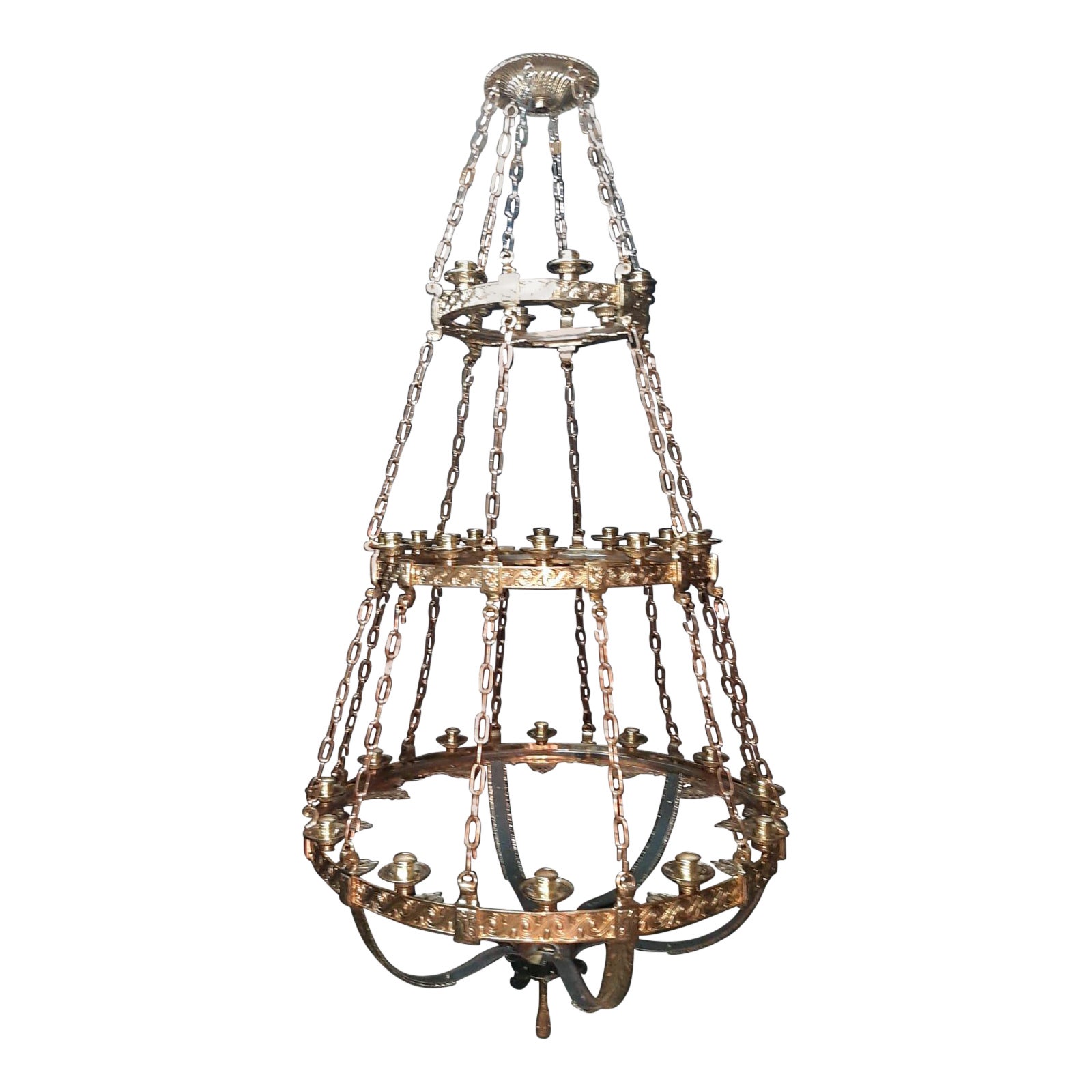 Grand lustre néoclassique en bronze doré Caldwell à 30 lumières, datant de 1900