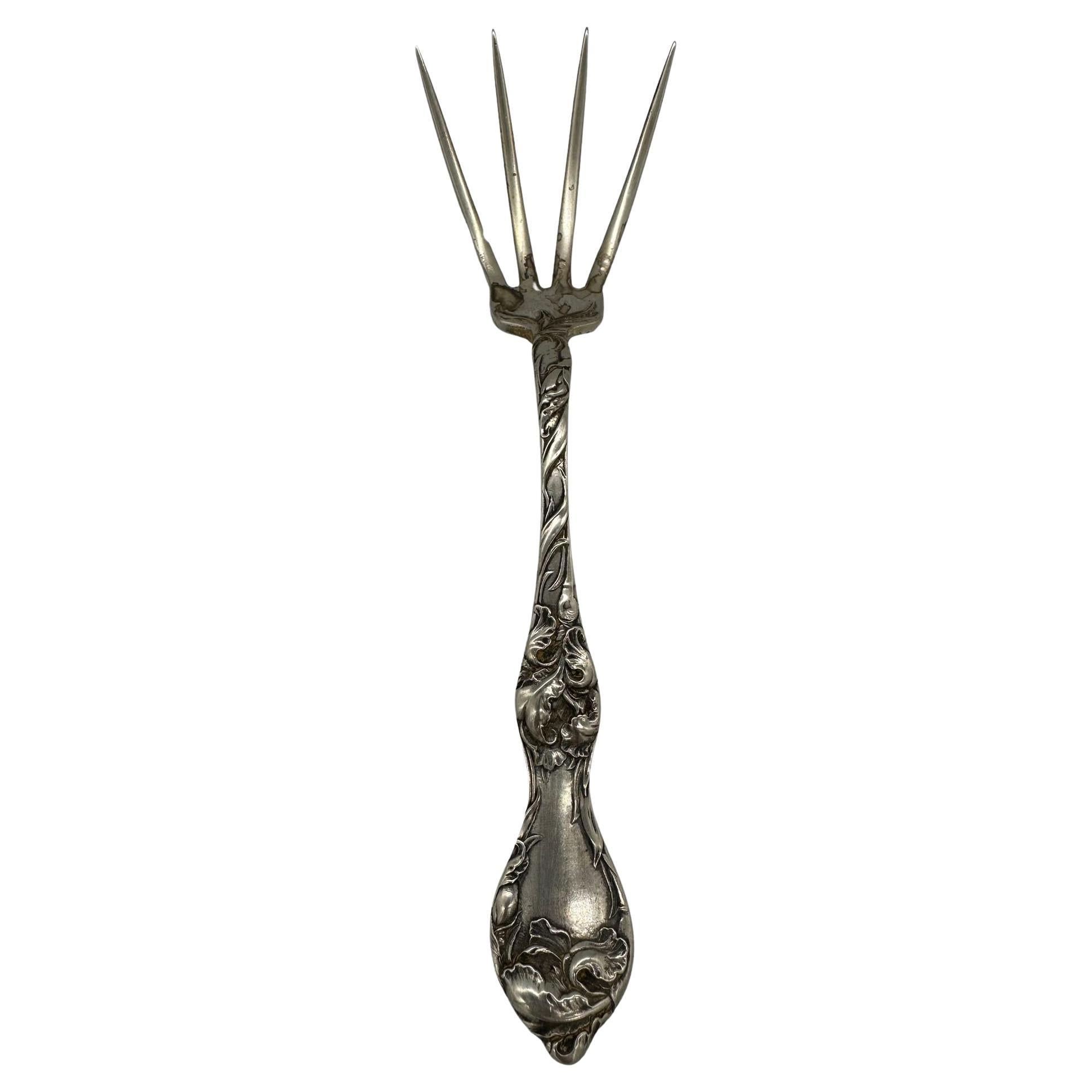 1900's Les Cinq Fleurs Reed and Barton "Peony" Sterling Silver Lemon Fork For Sale
