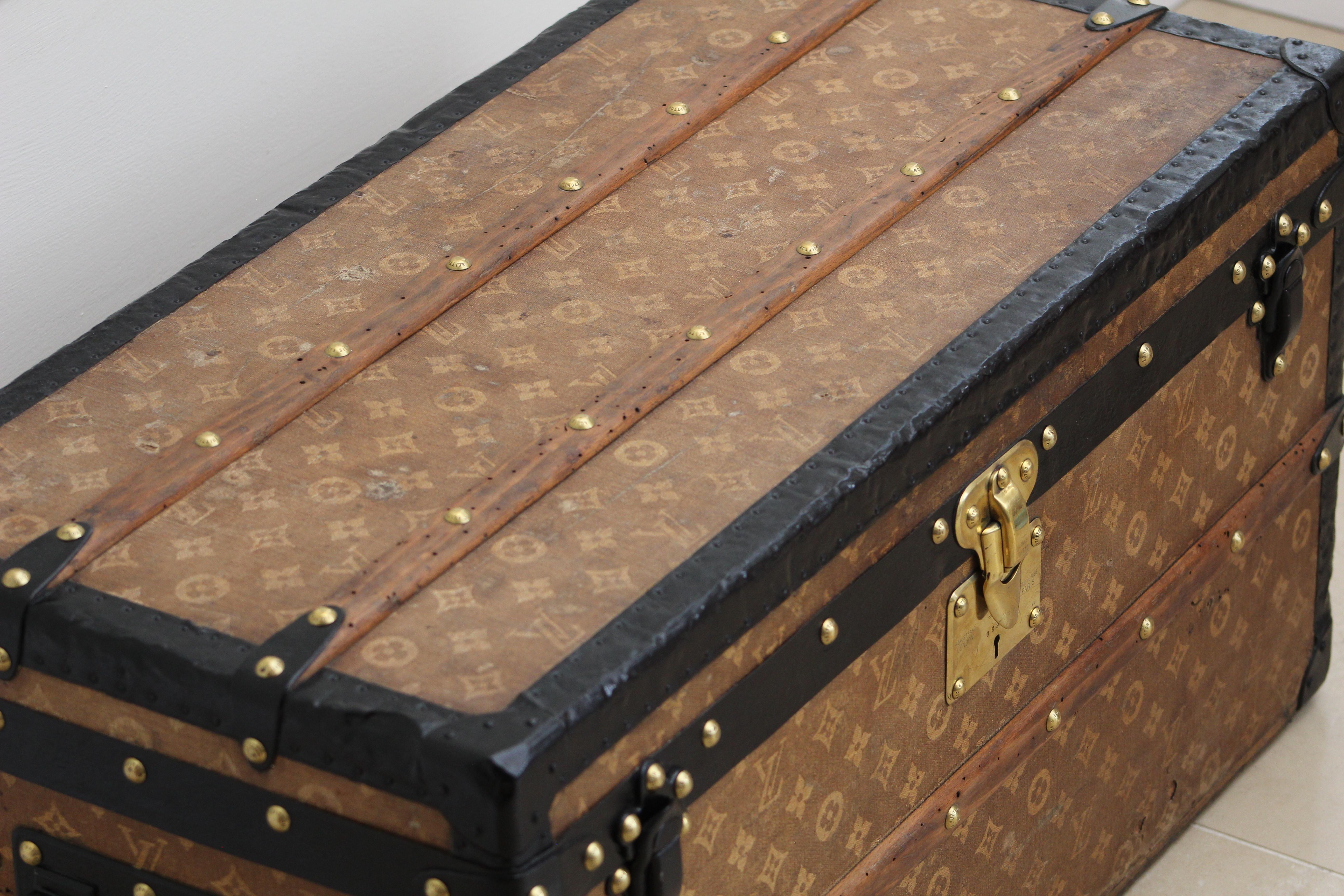 1900s Louis Vuitton Monogram Shoe Trunk 6