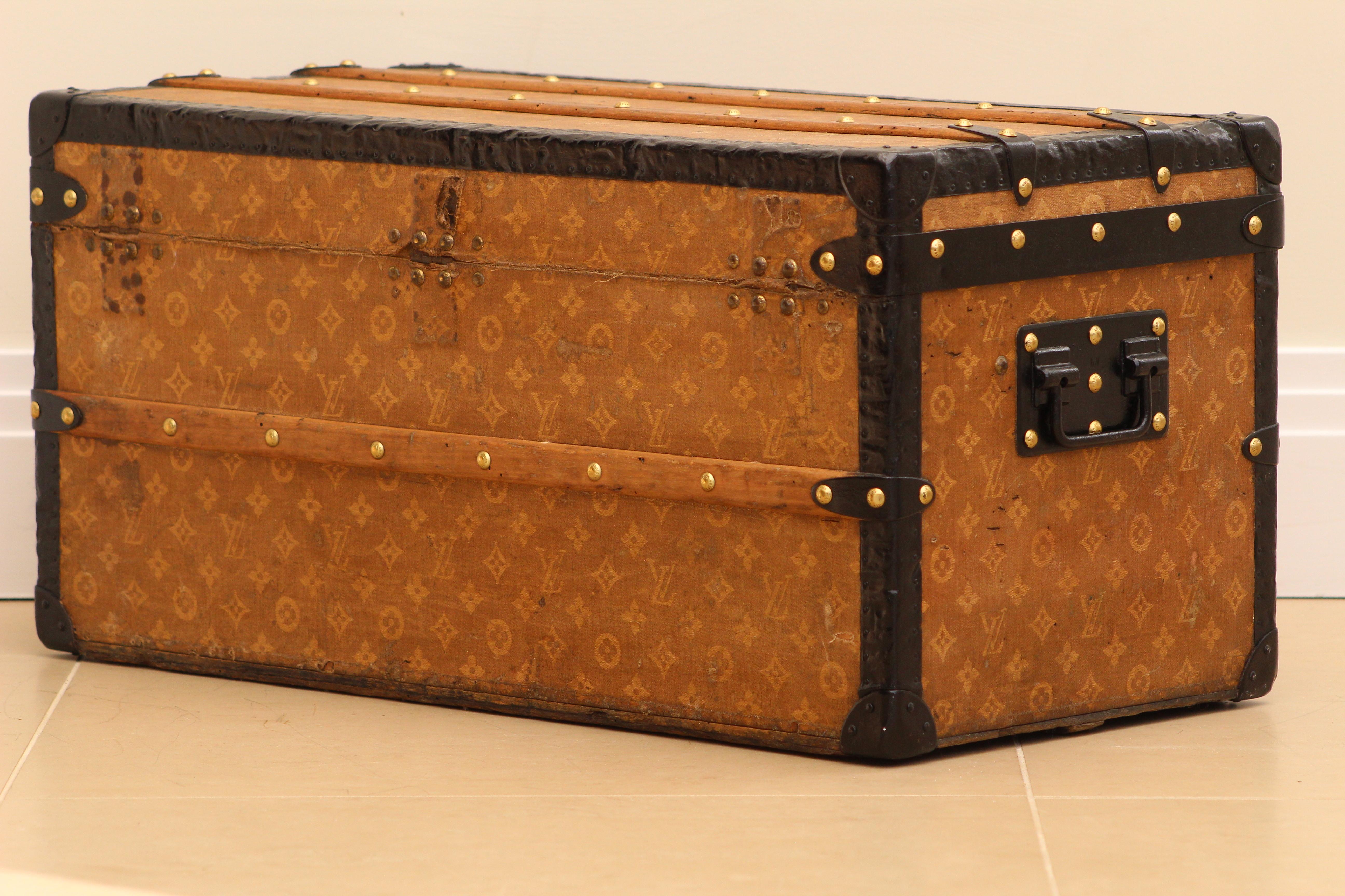 1900s Louis Vuitton Monogram Shoe Trunk 2