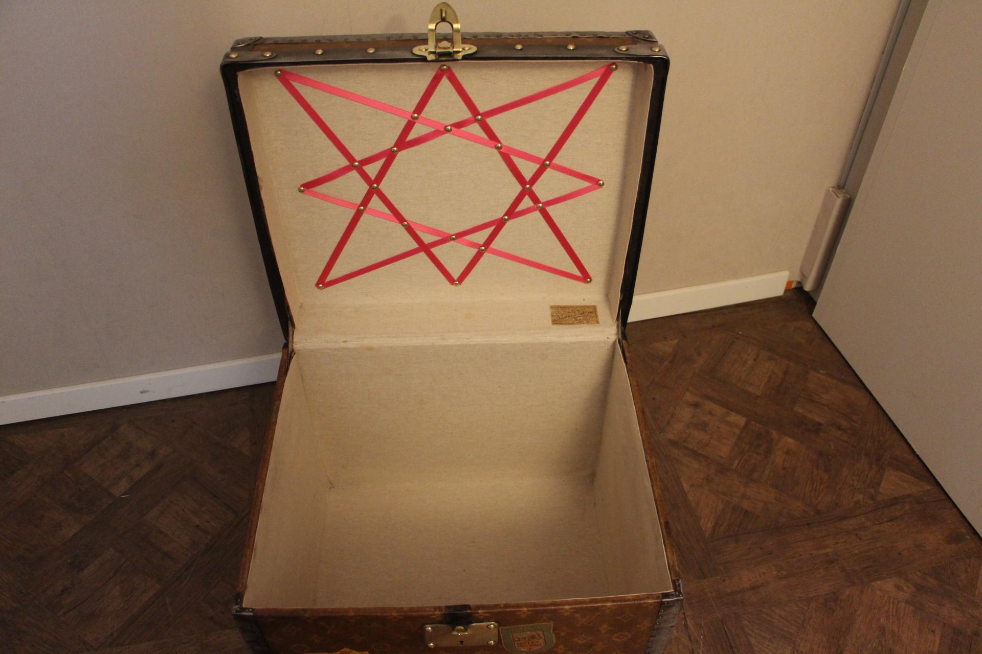 1900s Louis Vuitton Monogram Wooven Canvas Hat Trunk, Louis Vuitton Trunk 3