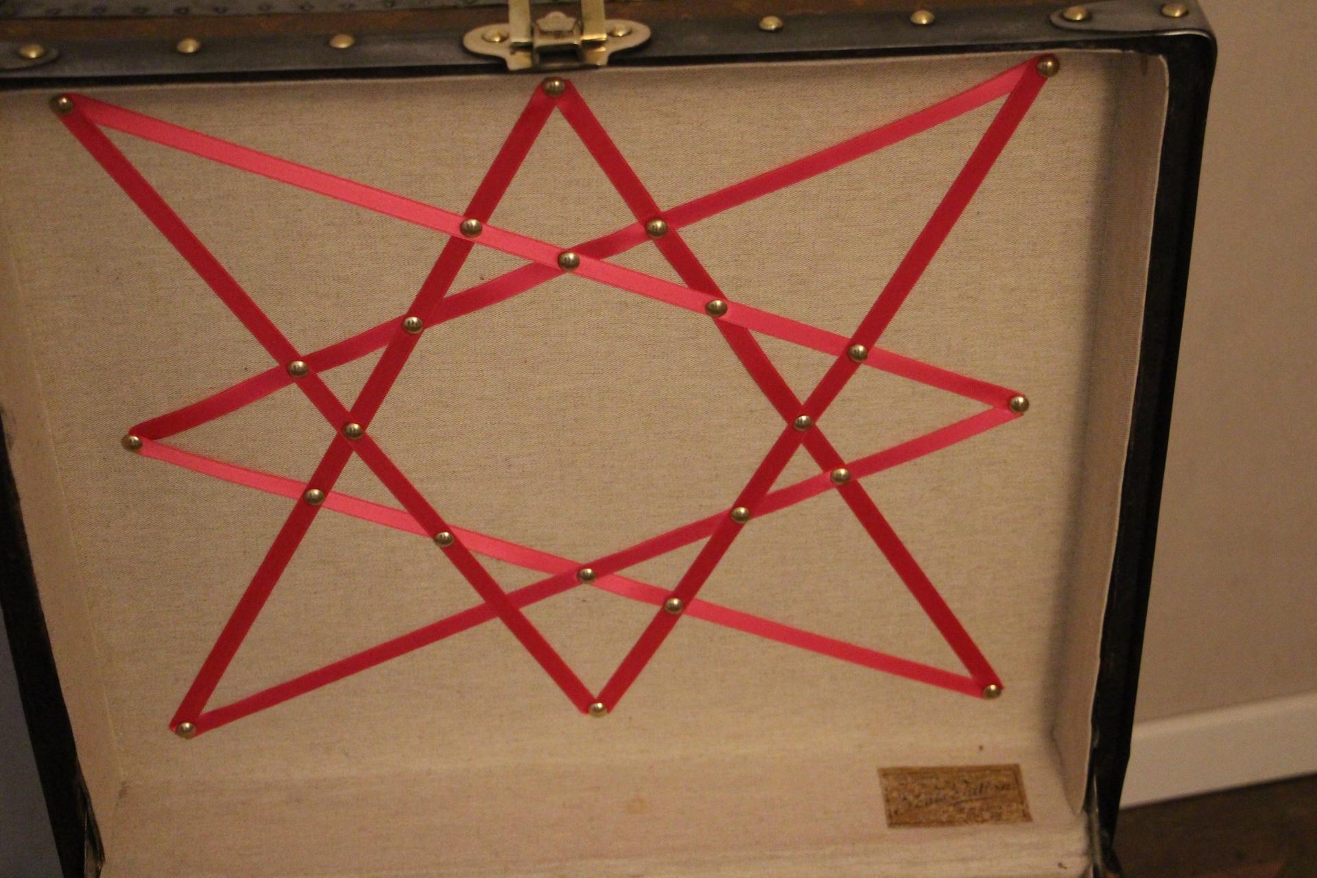 1900s Louis Vuitton Monogram Wooven Canvas Hat Trunk, Louis Vuitton Trunk 4
