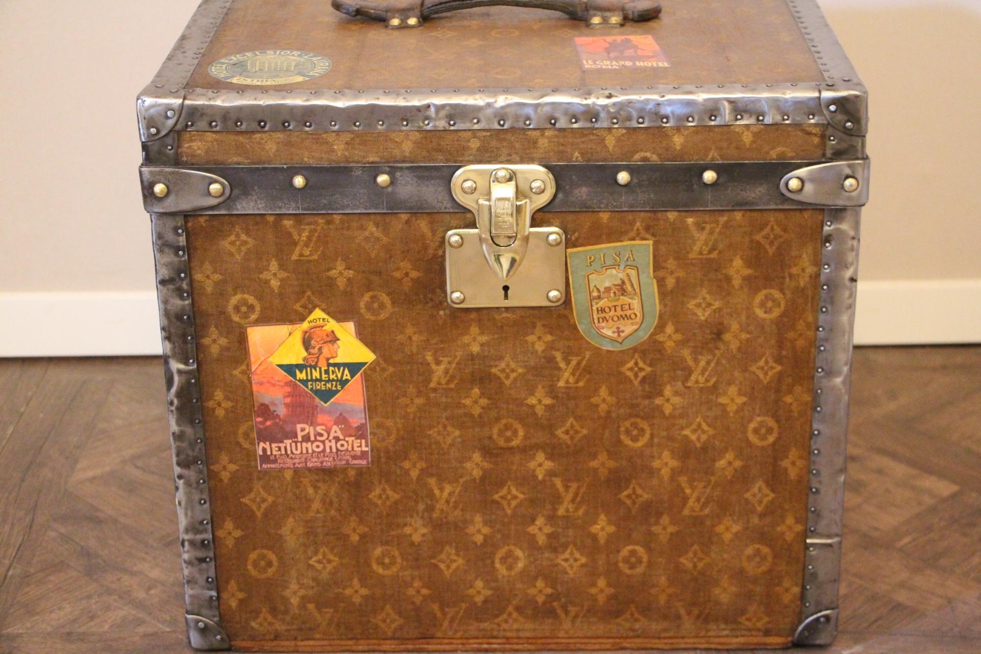 French 1900s Louis Vuitton Monogram Wooven Canvas Hat Trunk, Louis Vuitton Trunk