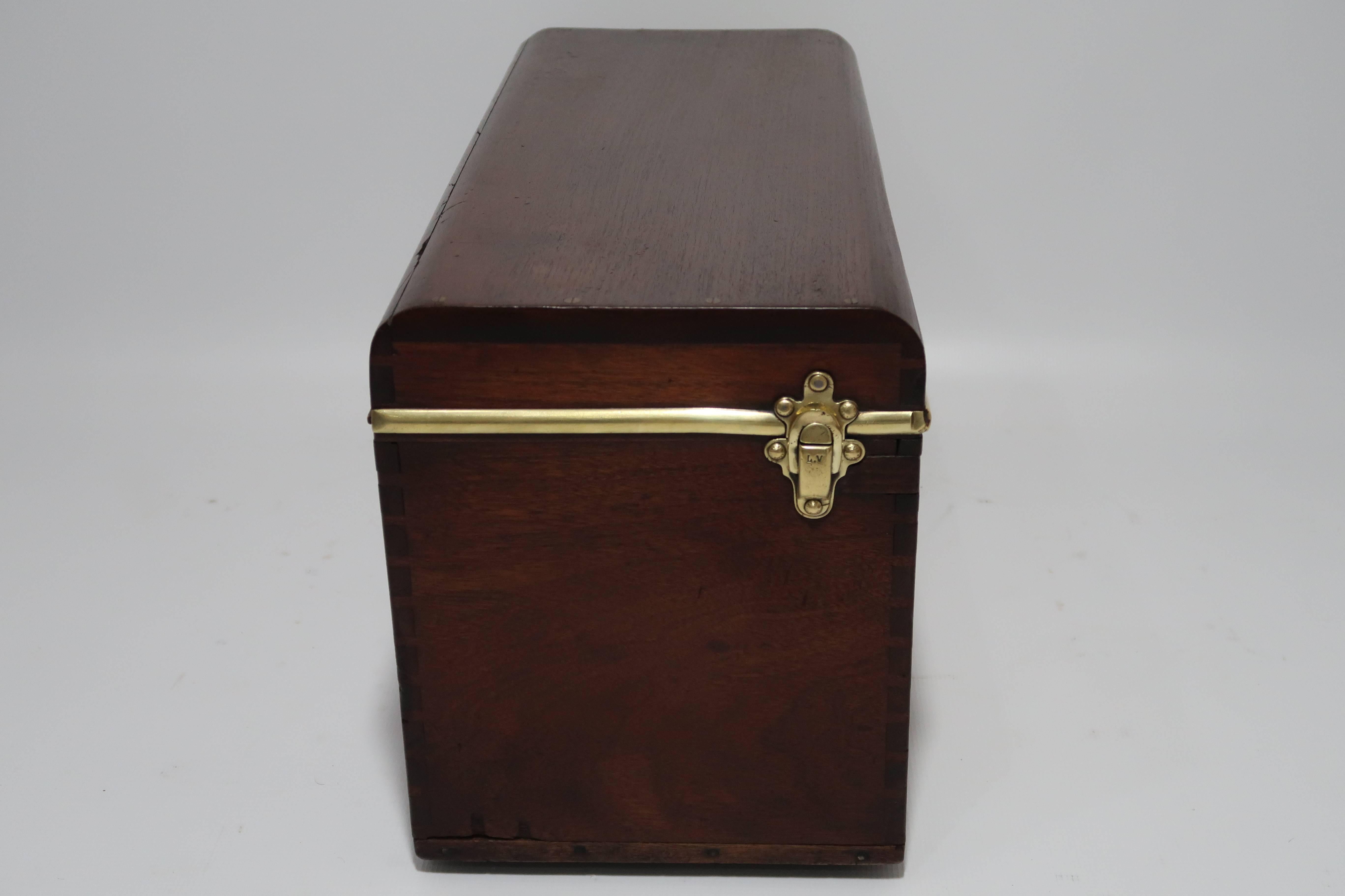 Coffret d'outils en bois Louis Vuitton des années 1900, 1 des 100 coffrets légendaires Bon état - En vente à London, GB