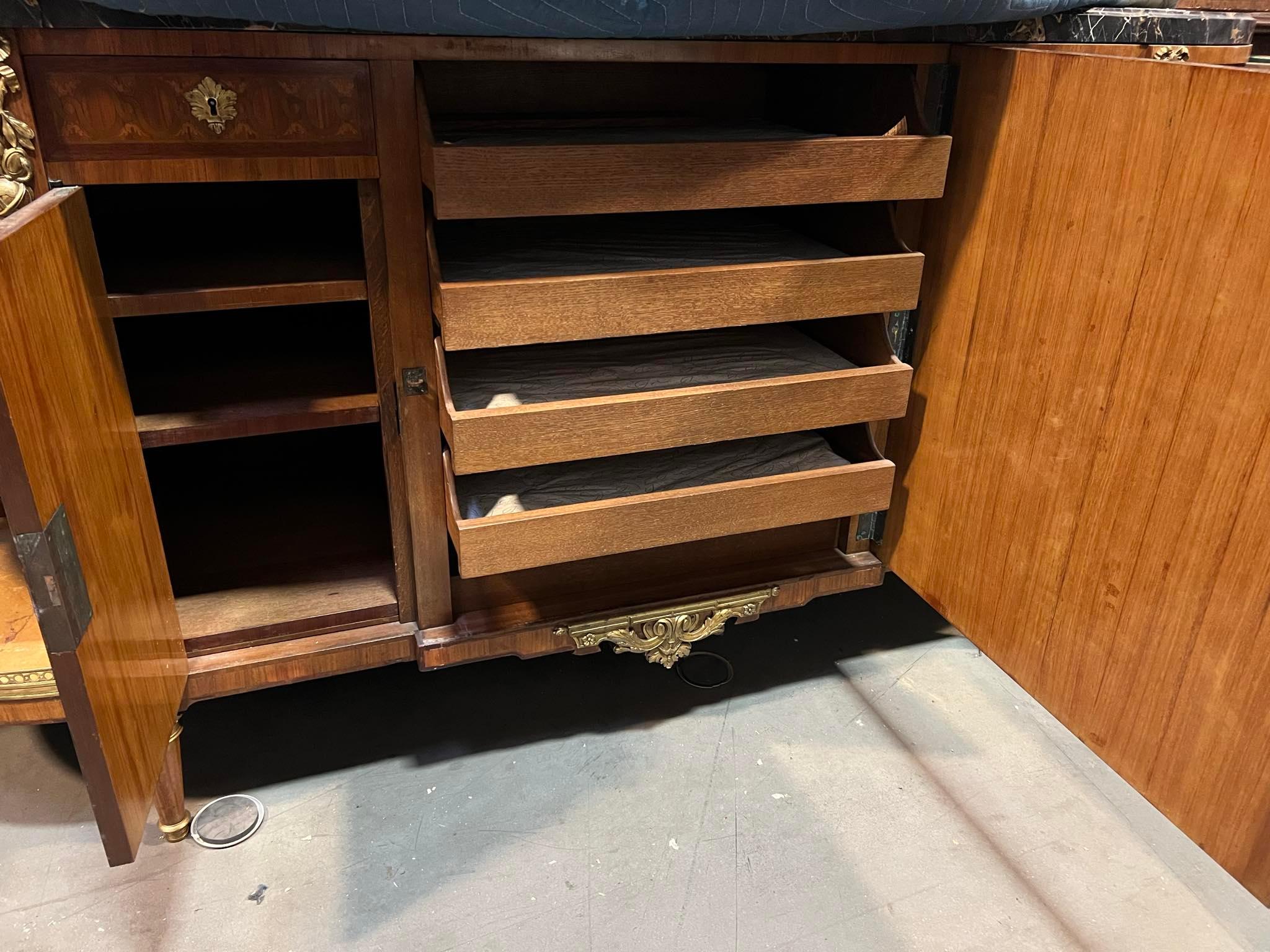 1900s  Louis XVI.-Stil, Intarsien, Marmor, Kommode A L'anglaise, Sideboard! im Angebot 4