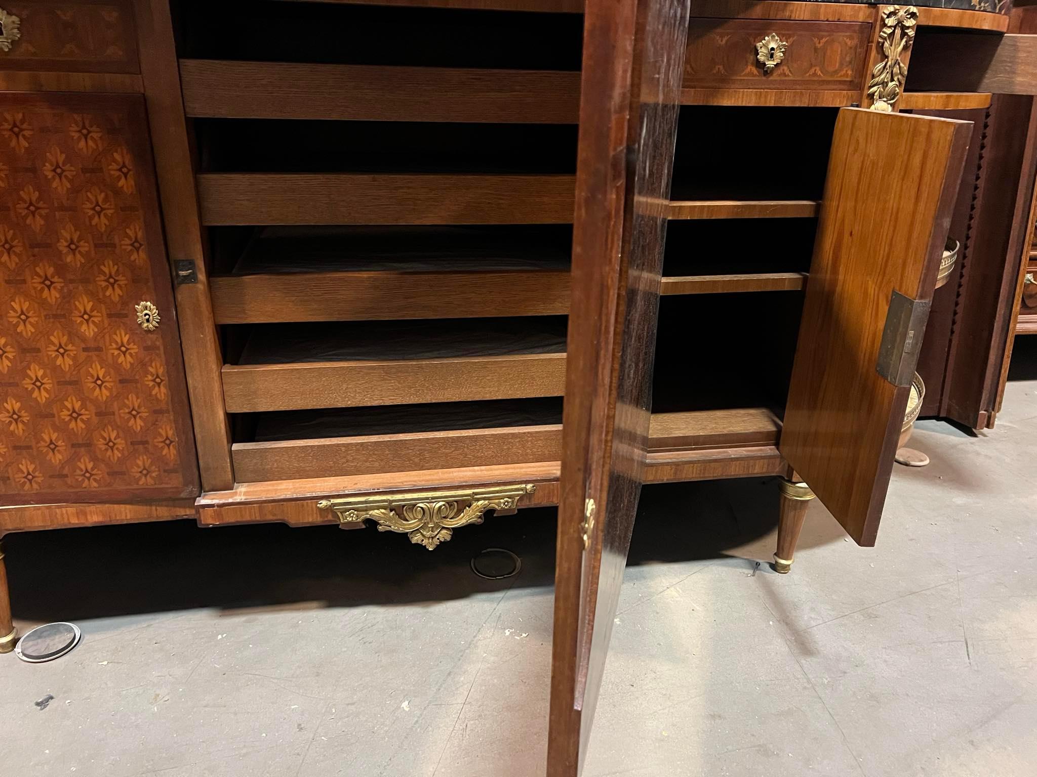 1900s  Louis XVI.-Stil, Intarsien, Marmor, Kommode A L'anglaise, Sideboard! im Angebot 6
