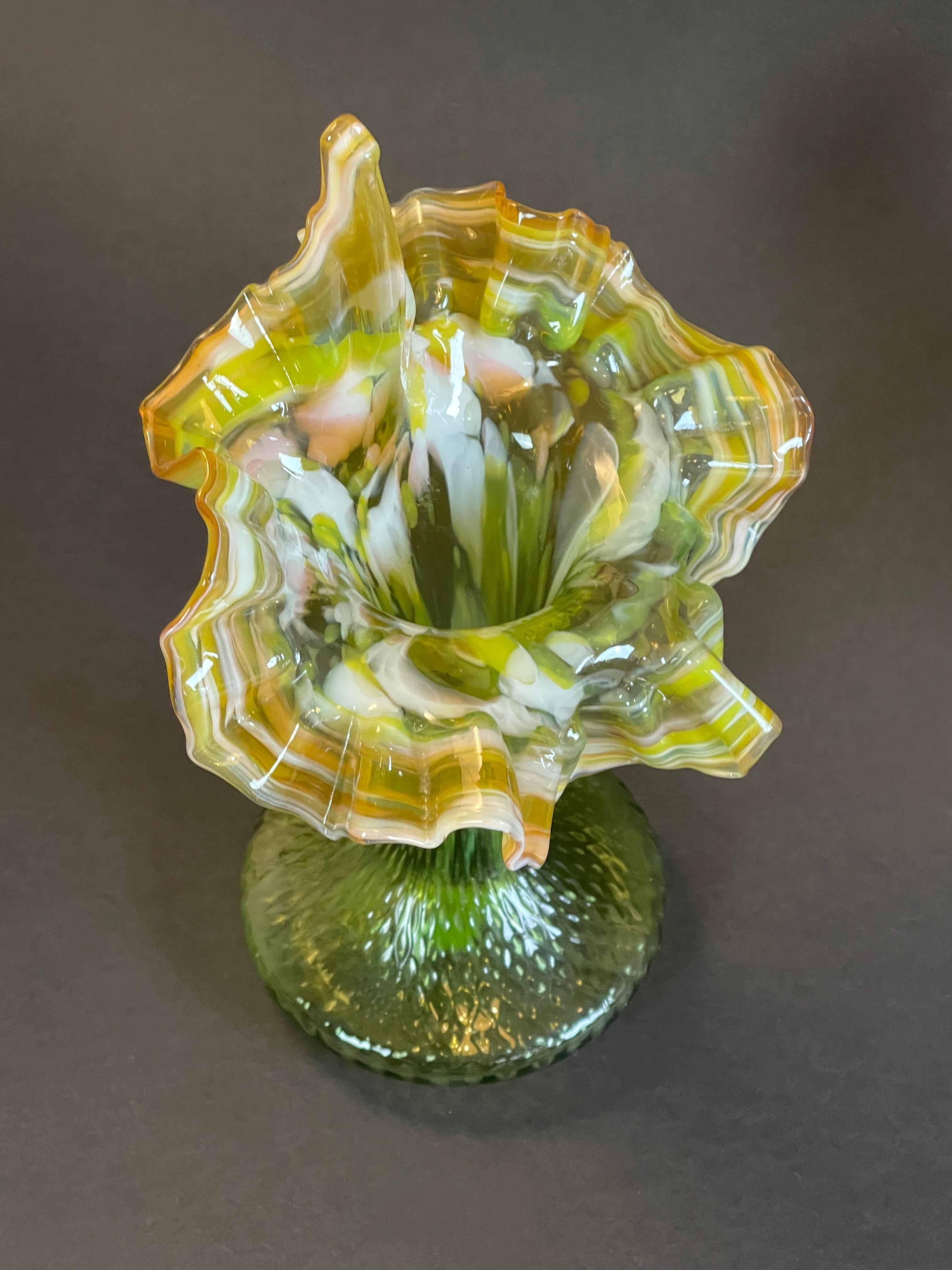 French 1900s Lush Art Nouveau Glass Vase 'Jack in the Pulpit' Cornucopia Confetti Tutu For Sale