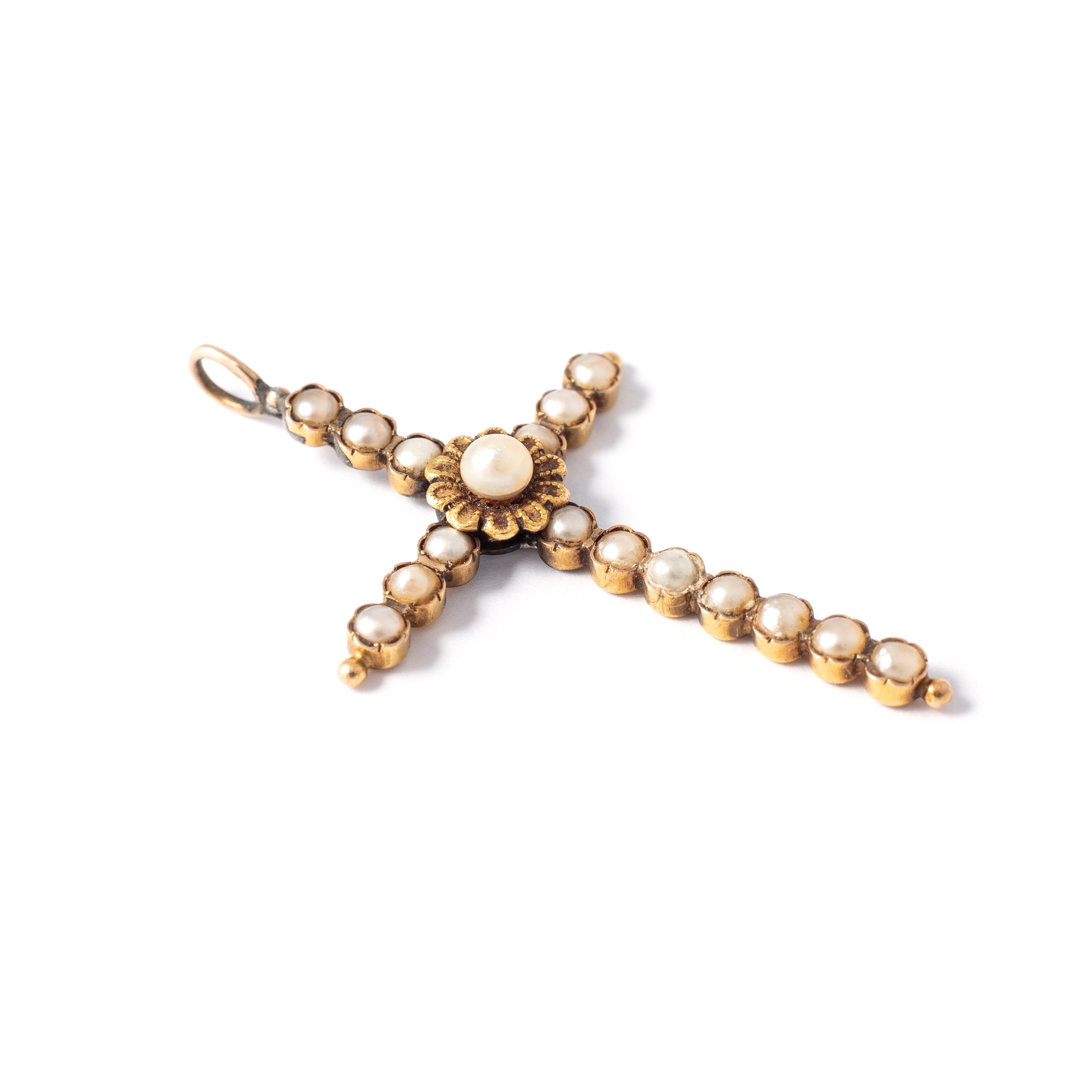 Round Cut 1900s Natural Pearl and Gold Cross Pendant