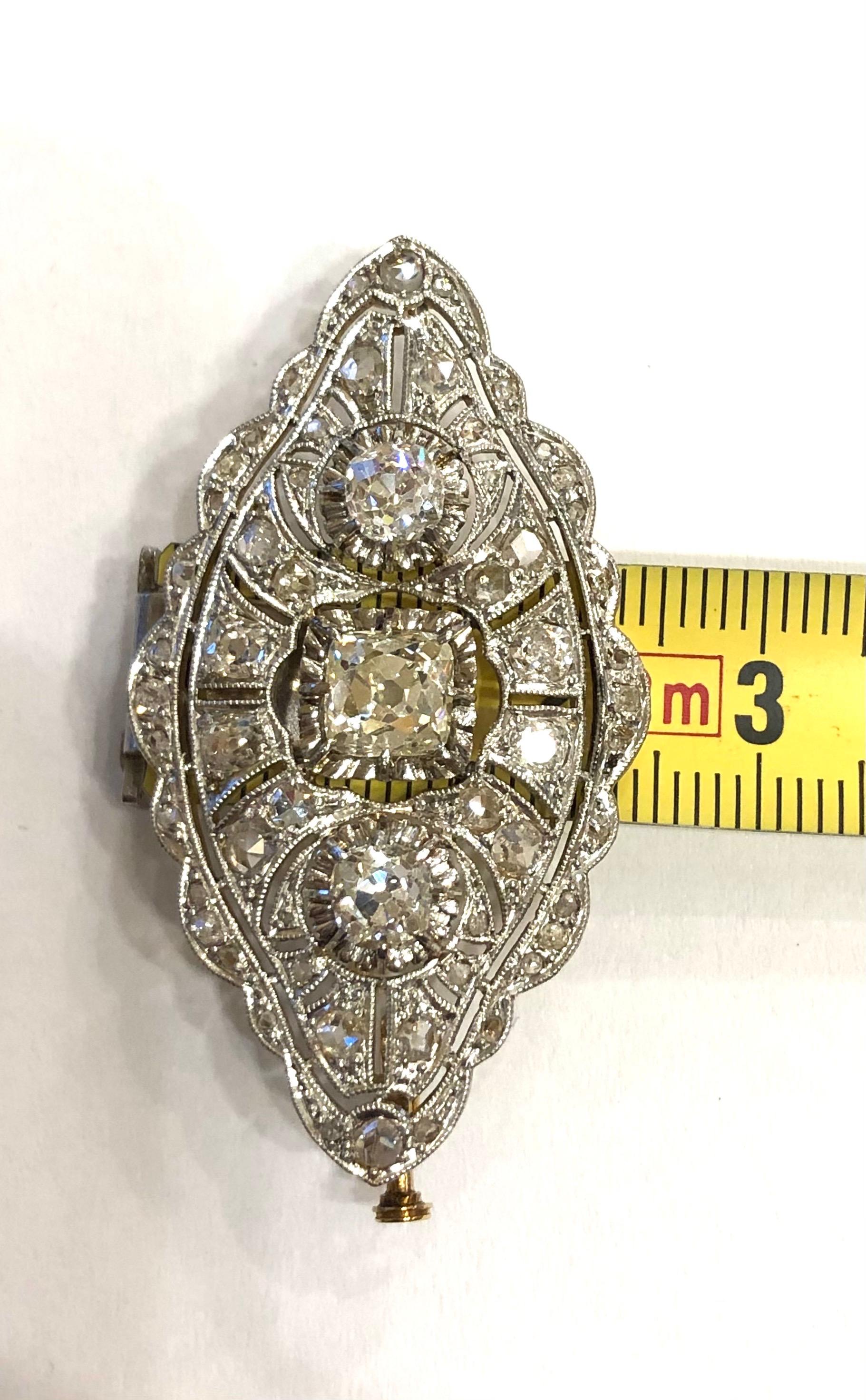 1900s Oval Diamond Filigree Platinum Yellow Gold Brooch 5