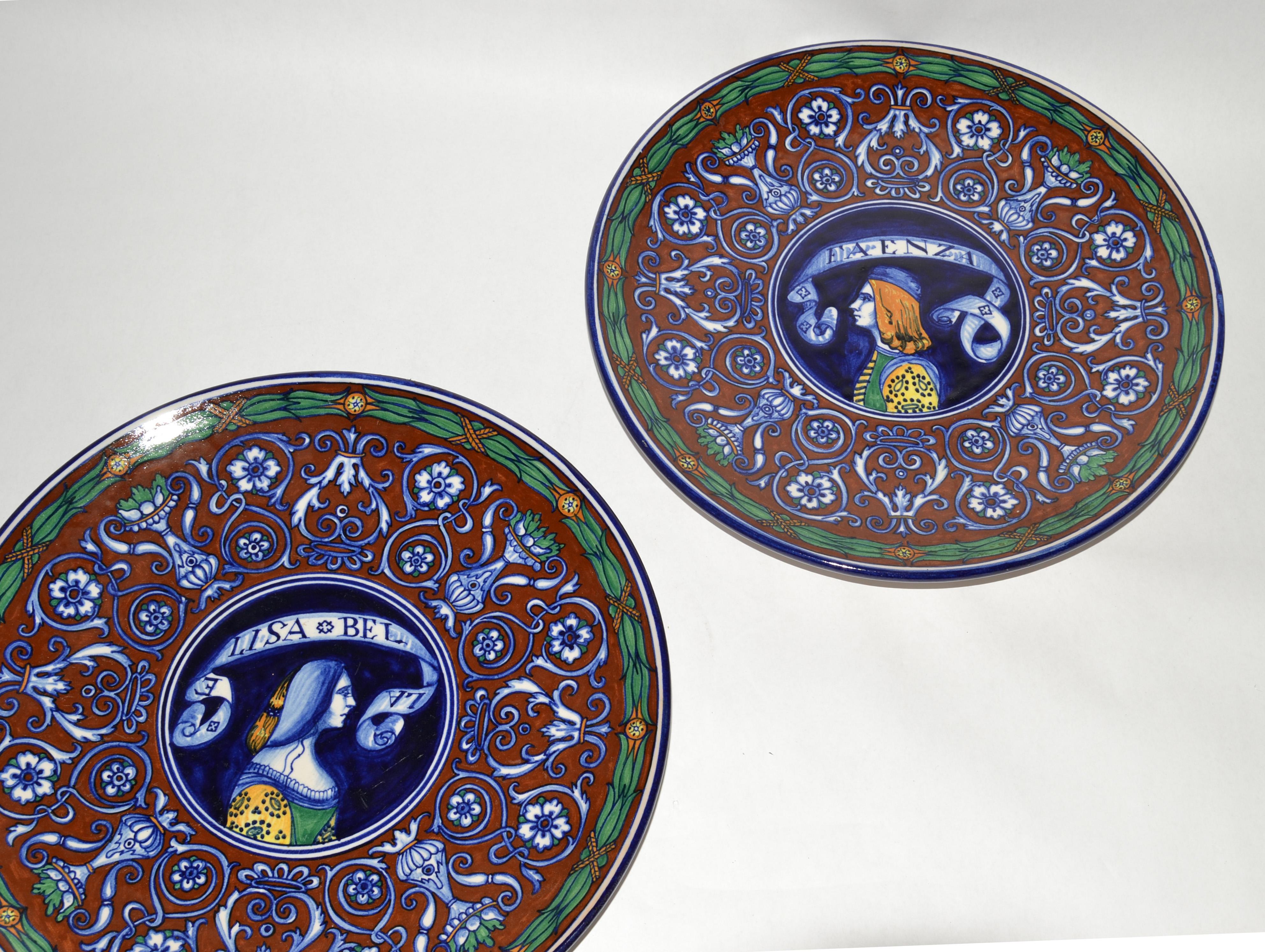 1900er Paar, FAENZA Italien Renaissance Revival bemalte Majolika Wandteller signiert im Angebot 5