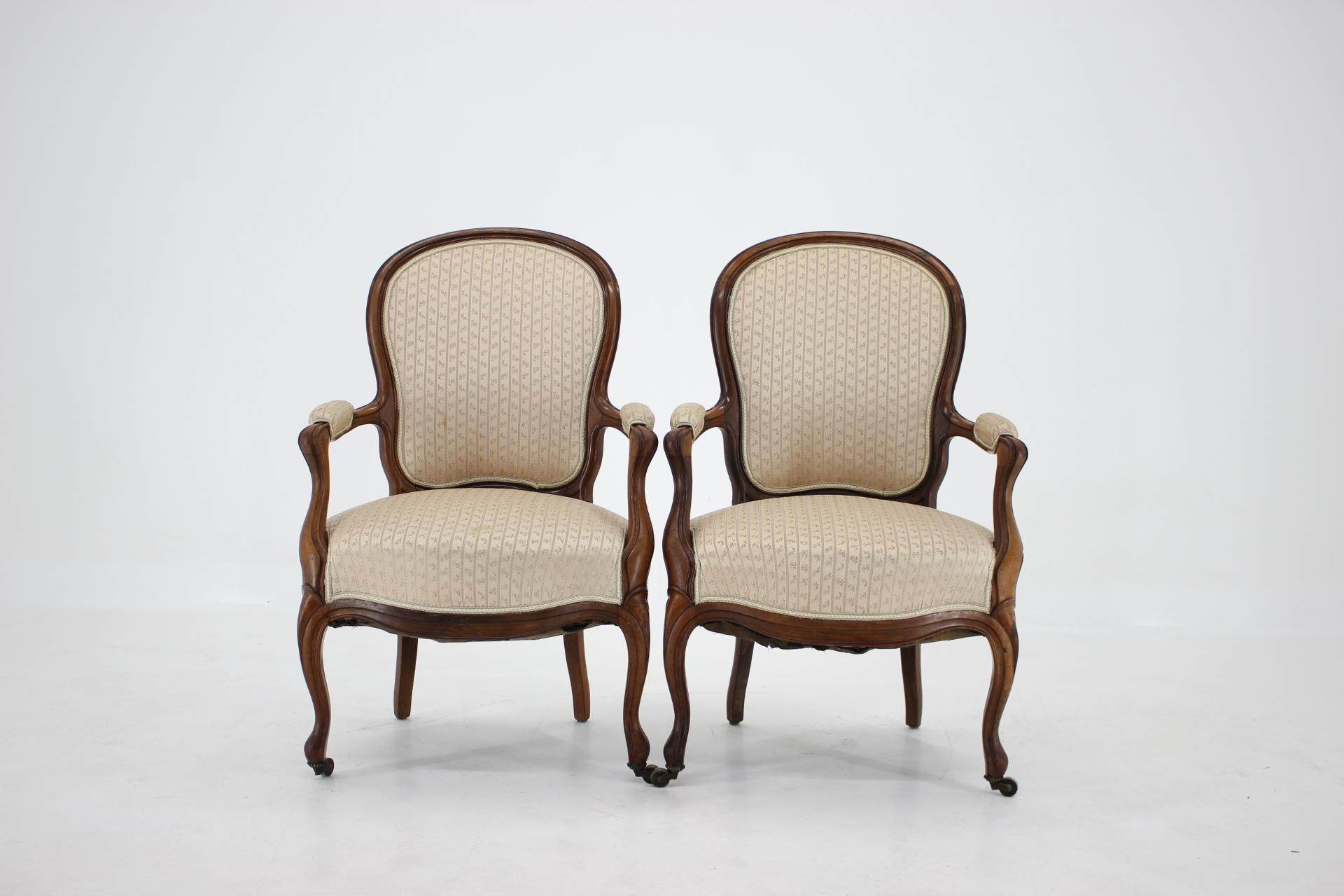 1900s Pair of Original Danish Rococo Chairs In Good Condition For Sale In Praha, CZ