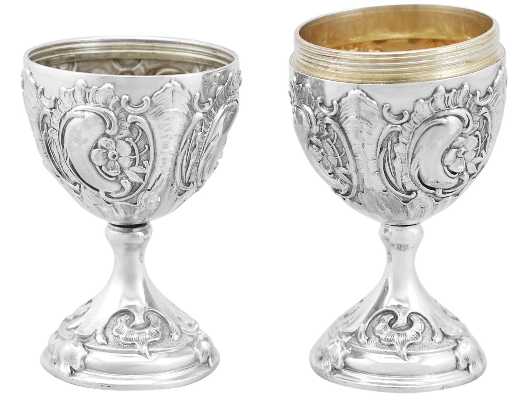 An exceptional, fine and impressive pair of antique Russian silver egg cups; an addition to our silver cruet and condiment collection.

These exceptional antique Russian silver egg cups have a circular rounded form to a swept pedestal foot.

The