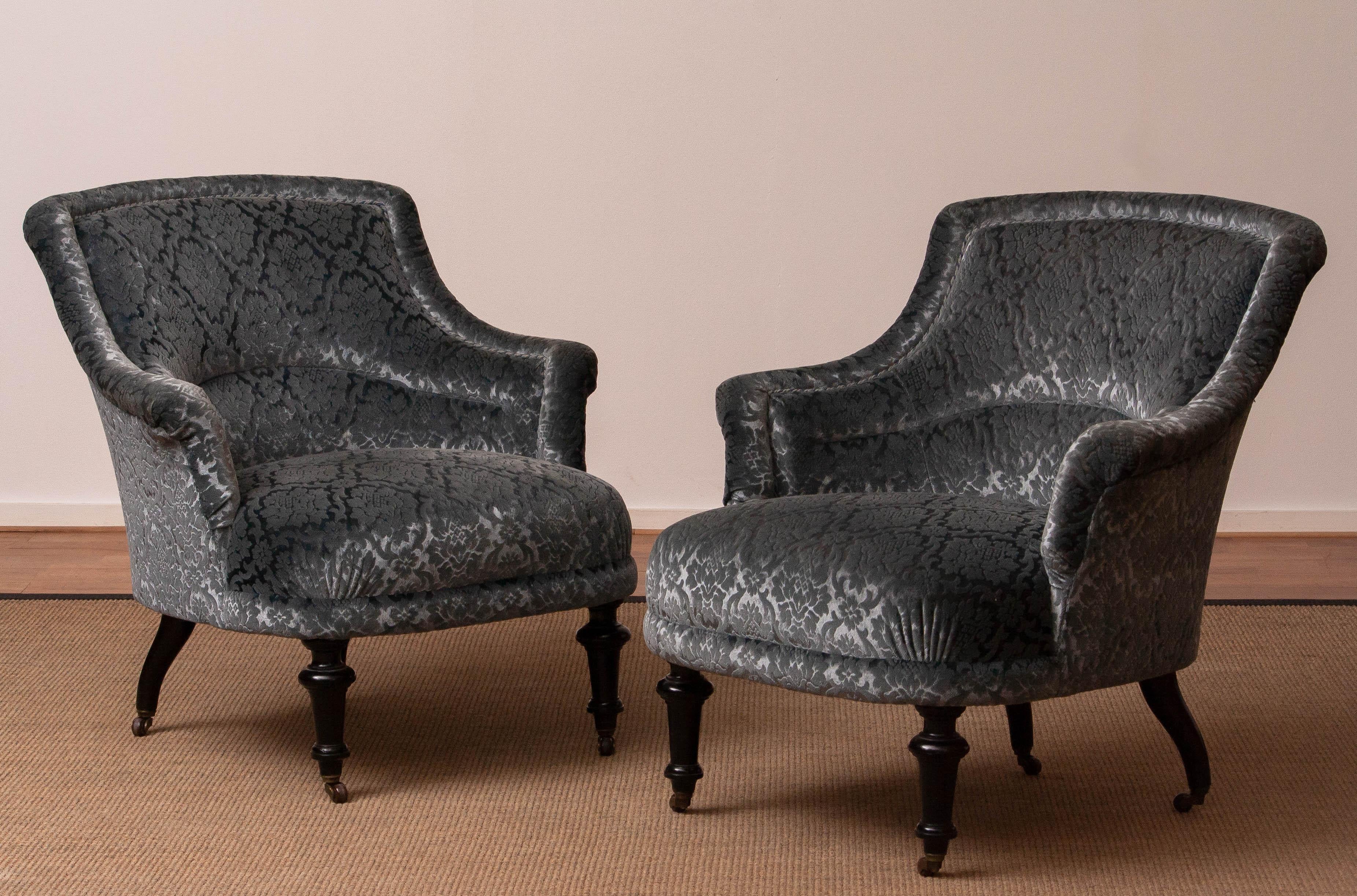 1900s, Pair of Velvet Jacquard French Napoleon III Arm Club Chair 10