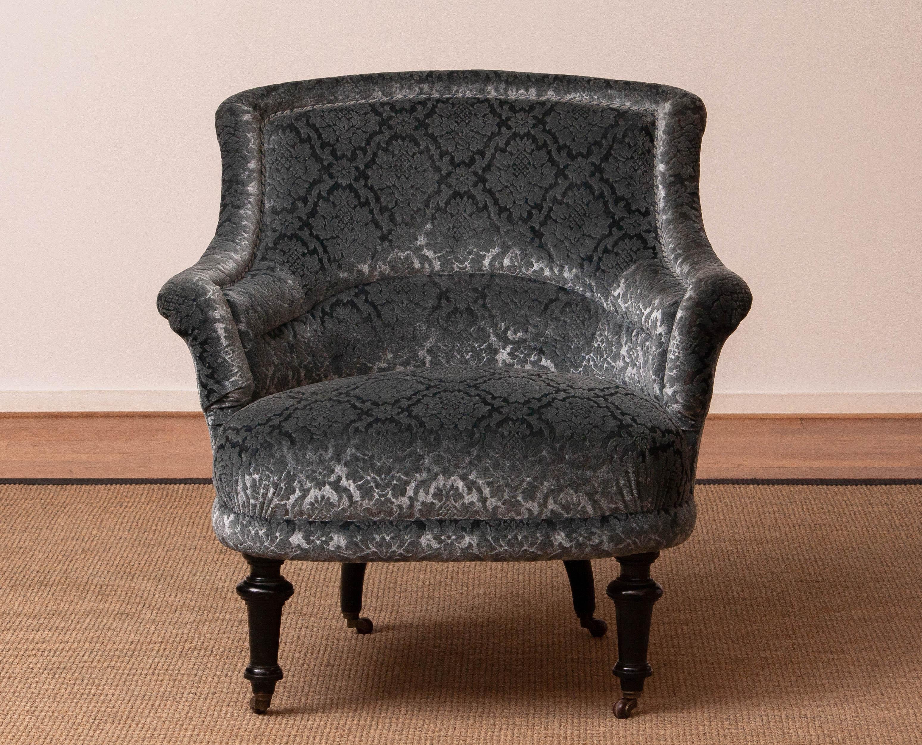 1900s, Pair of Velvet Jacquard French Napoleon III Arm Club Chair 11