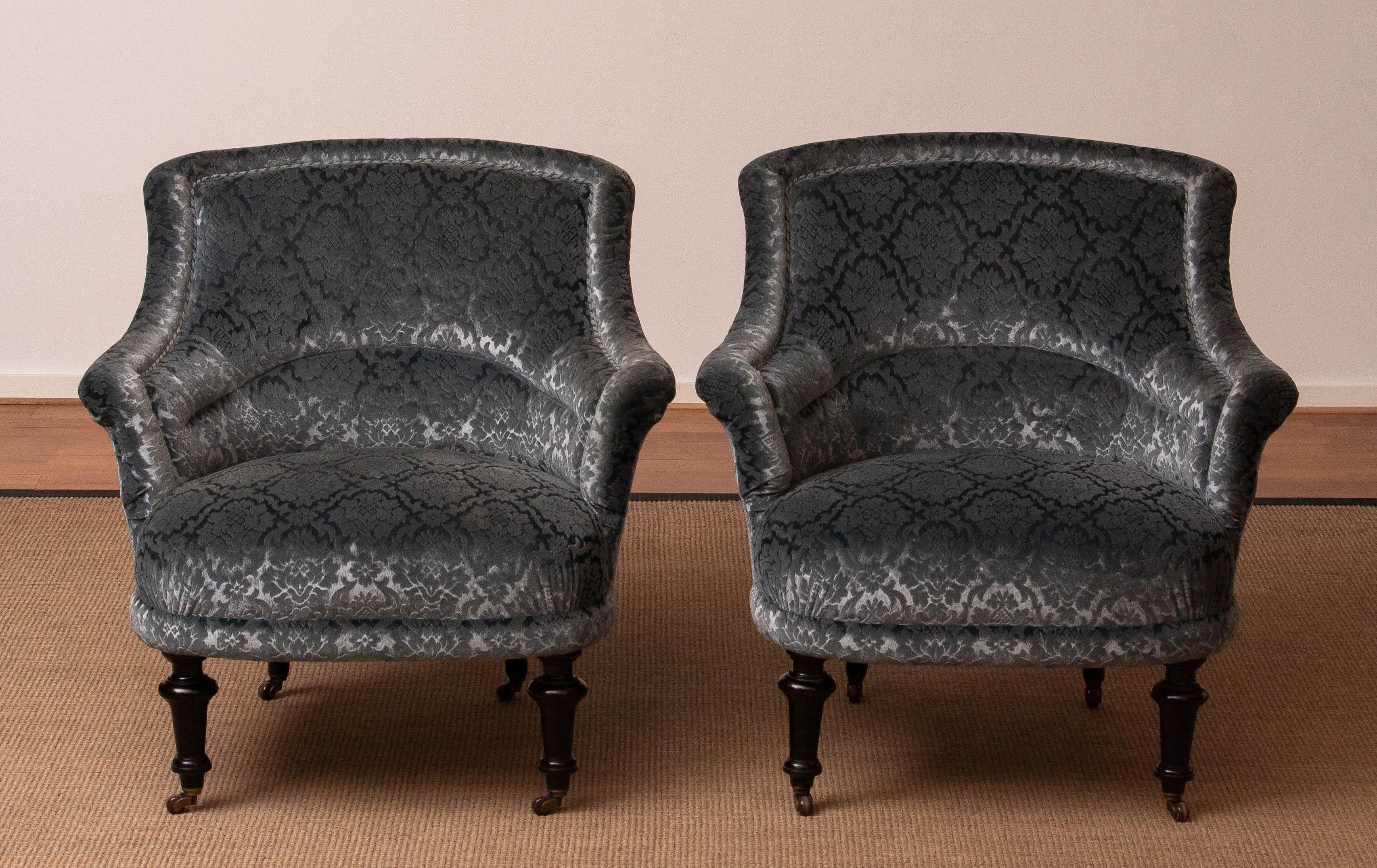 1900s, Pair of Velvet Jacquard French Napoleon III Arm Club Chair 4
