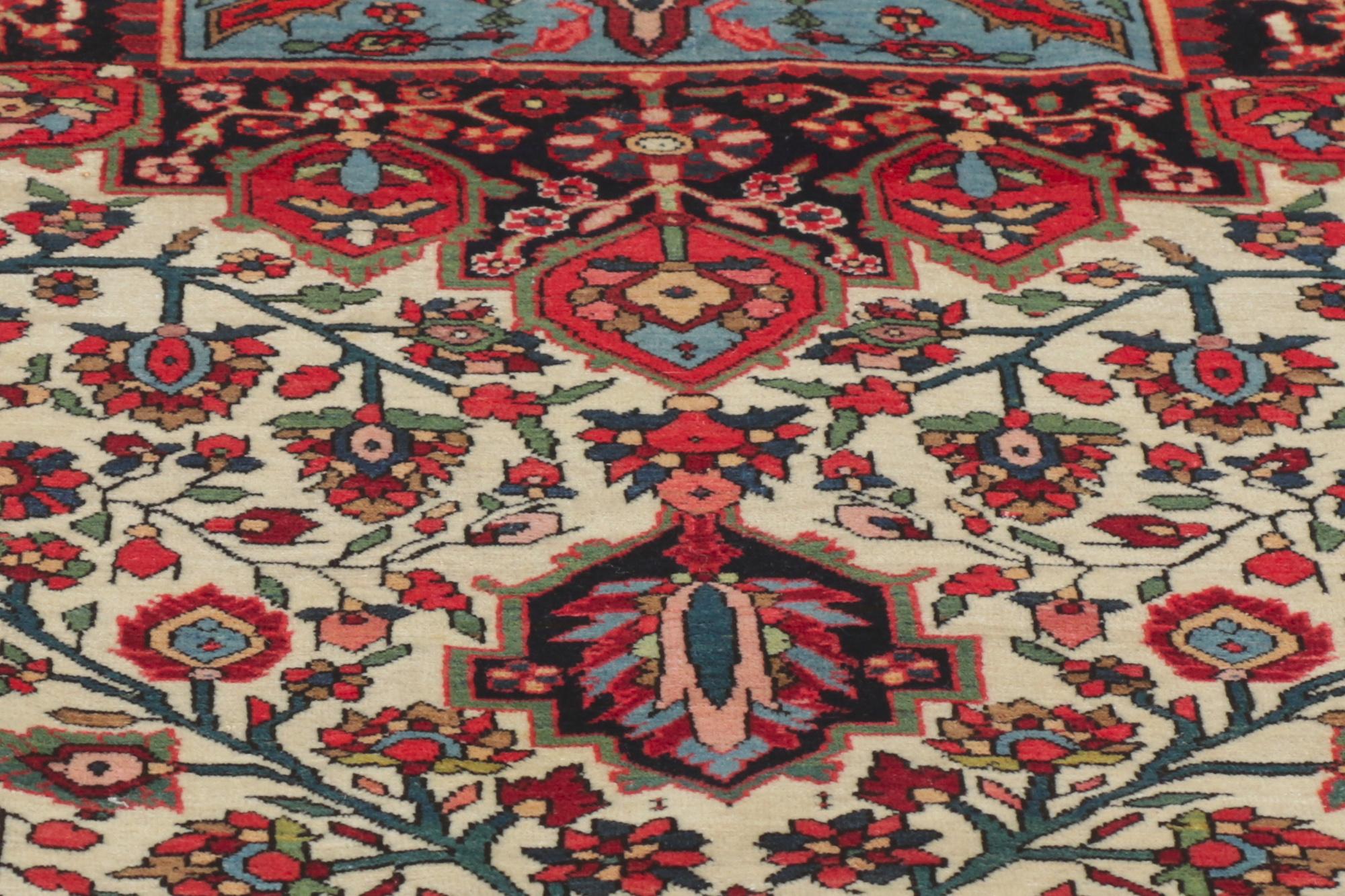 20ième siècle Tapis persan Sarouk Farahan des années 1900 avec style moderne en vente