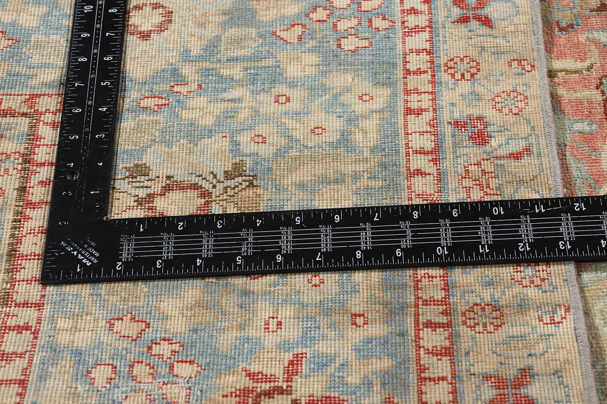 Coloniale spagnolo Tappeto persiano Tabriz del 1900 con stile moderno in vendita