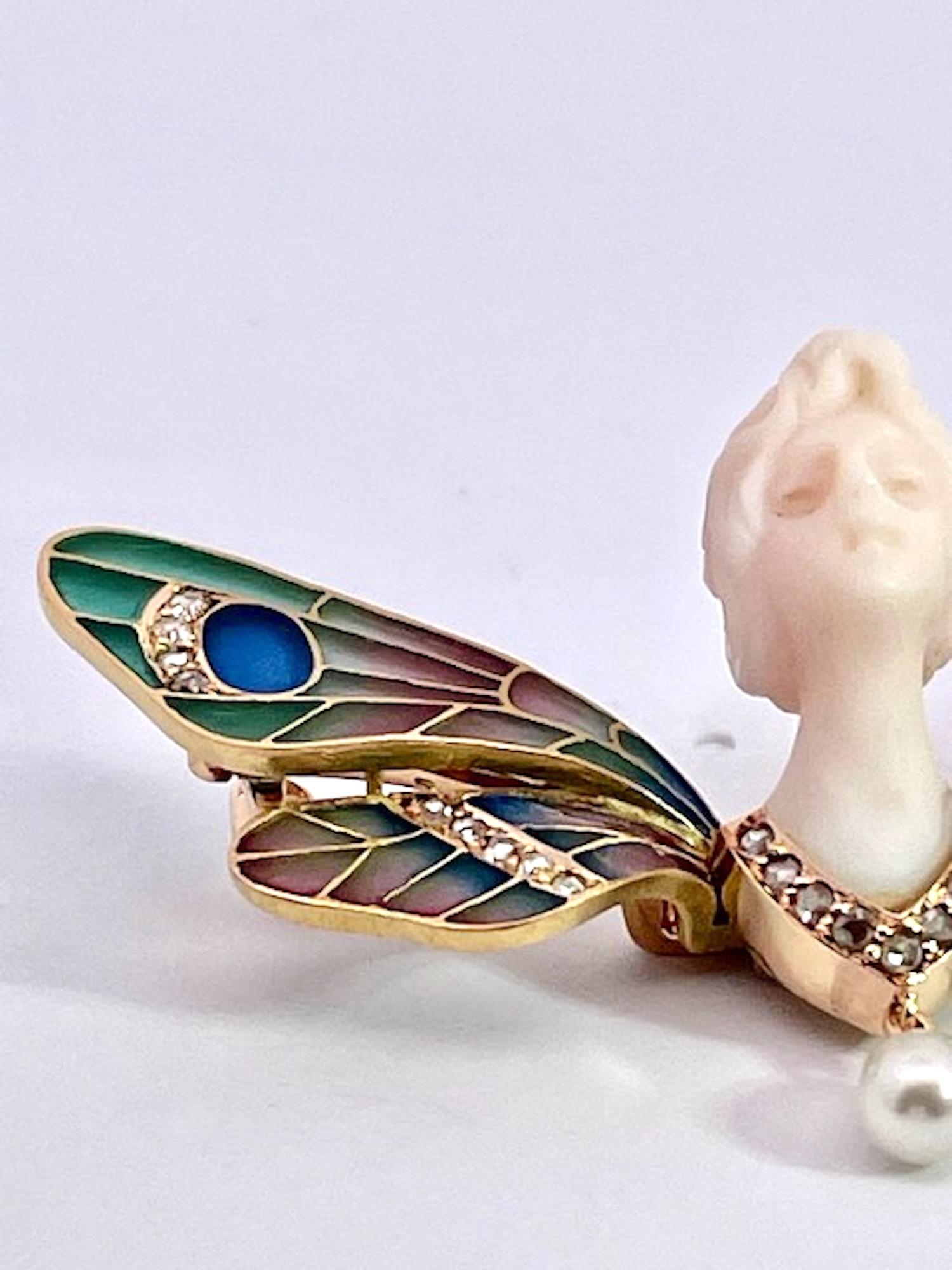 1900's Plique a Jour Butterfly with carved Chalcedony Ladies Head For Sale 8
