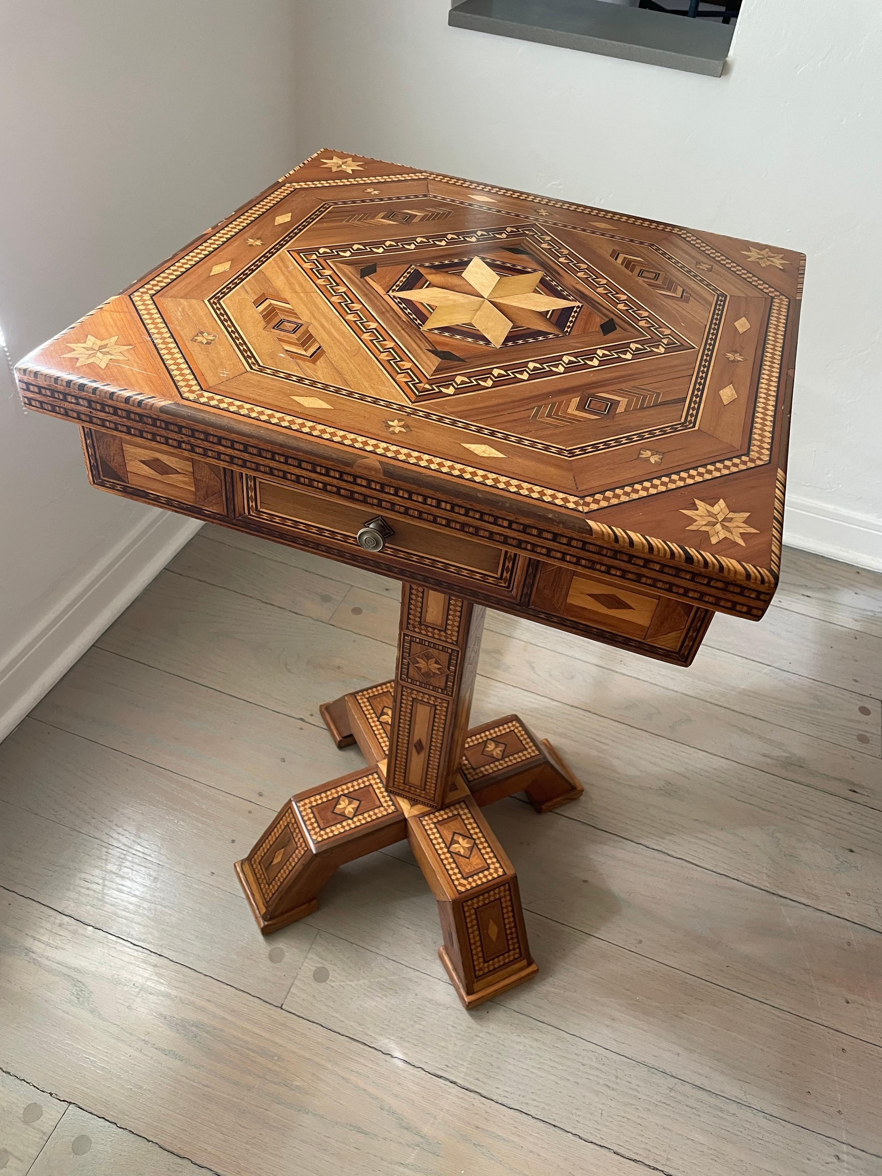 1900s Prisoner-Made Marquetry Inlay Side Table For Sale 8