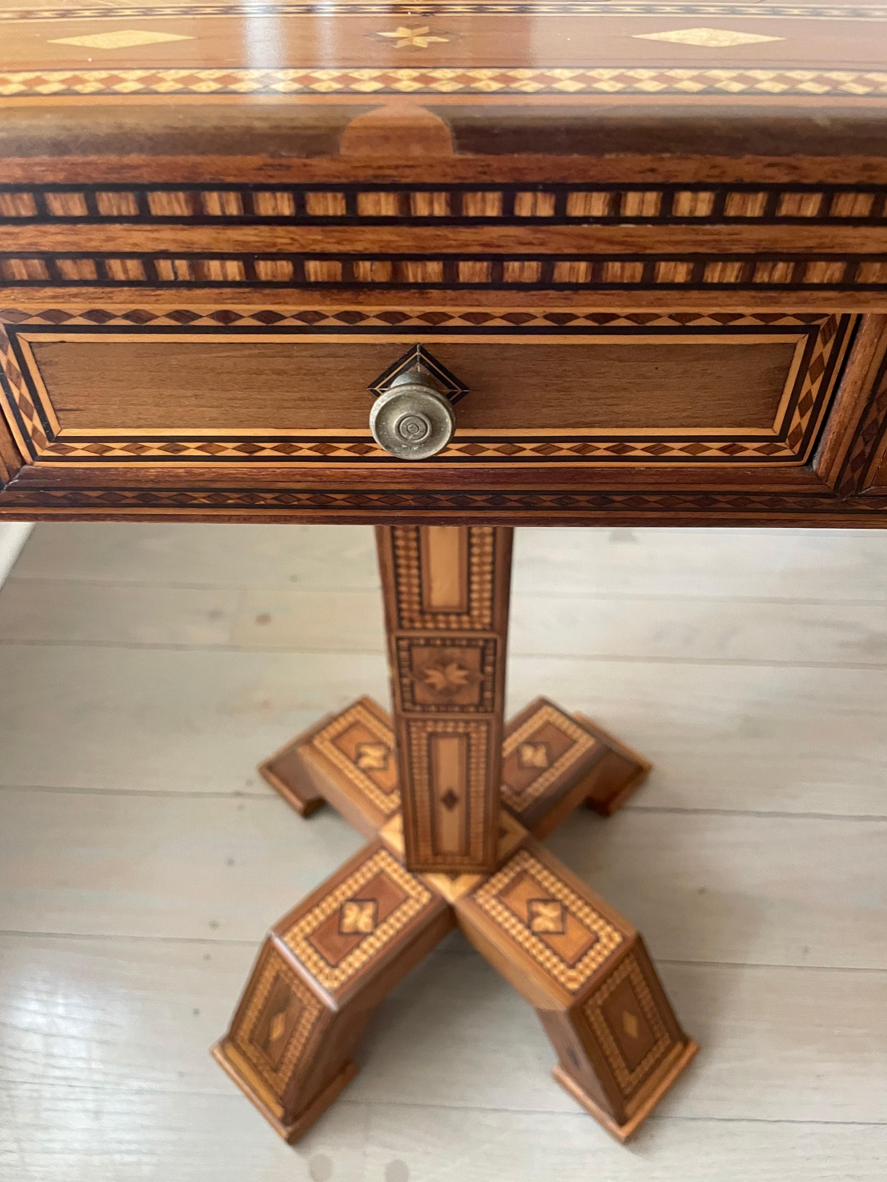 Arts and Crafts 1900s Prisoner-Made Marquetry Inlay Side Table For Sale