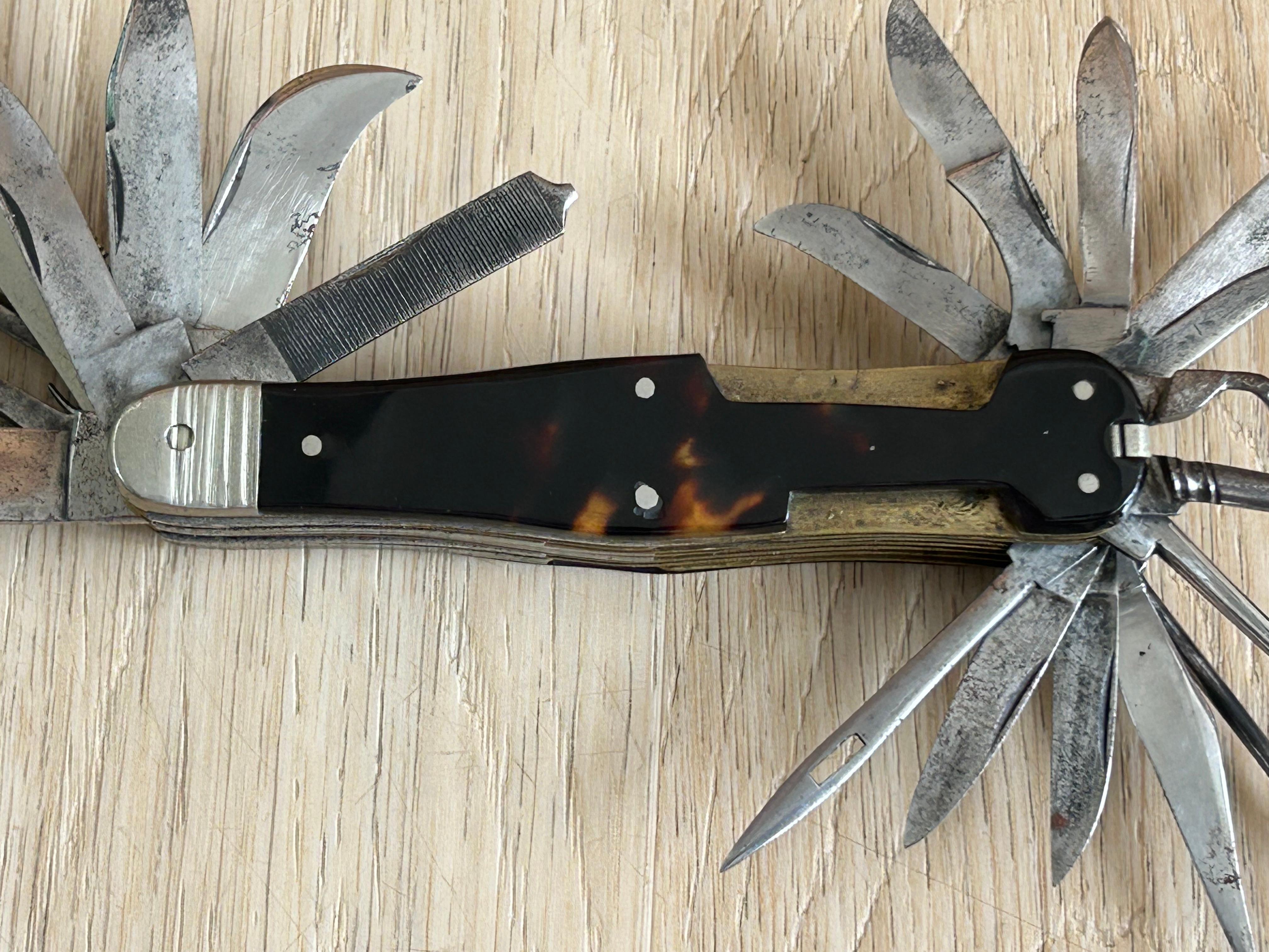 1900's Rare Tortoiseshell 'Swiss Army' Pen Knife For Sale 3