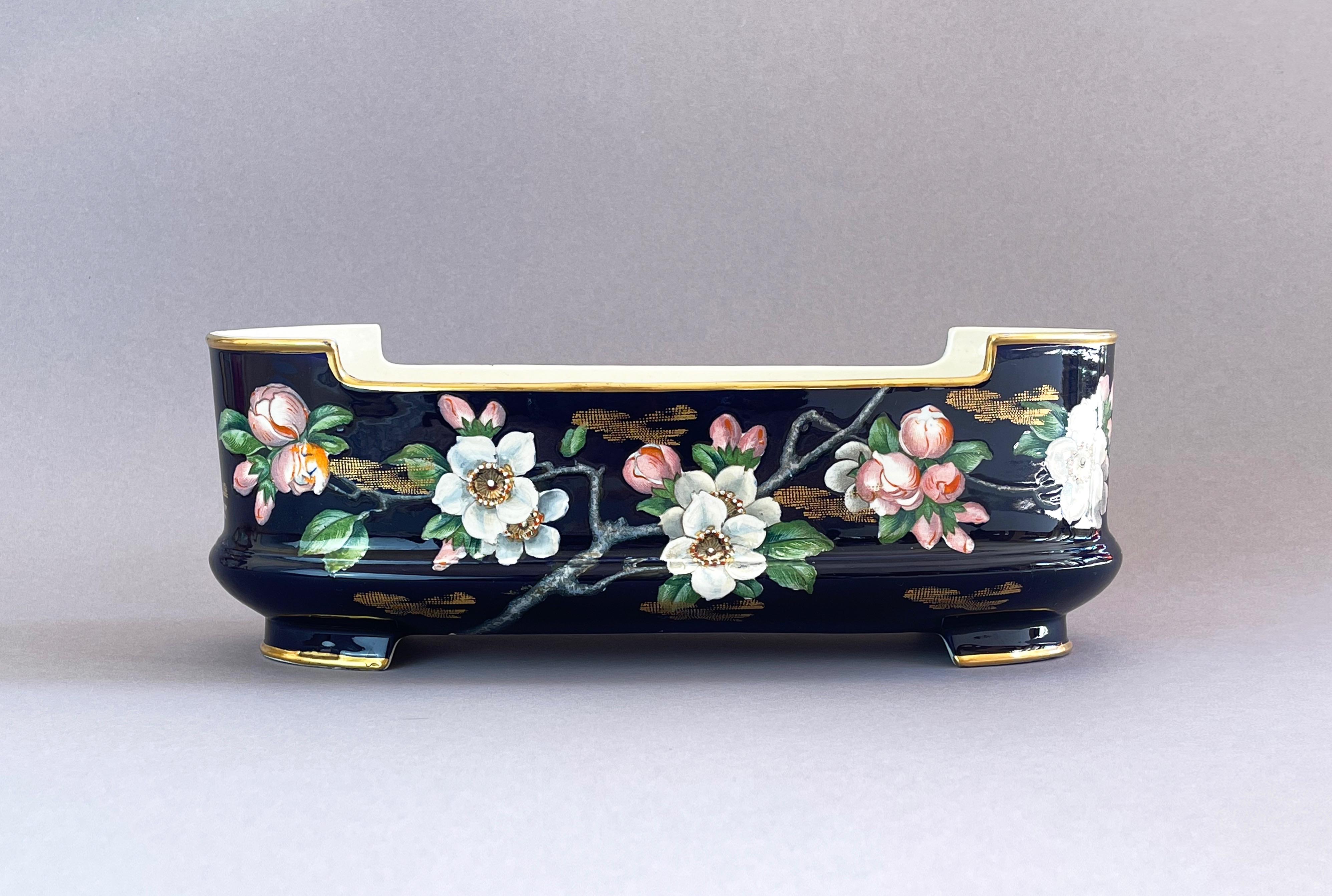Tedesco Jardiniere Art Nouveau dorato e blu reale del 1900 ''Taiping'', Villeroy & Boch in vendita