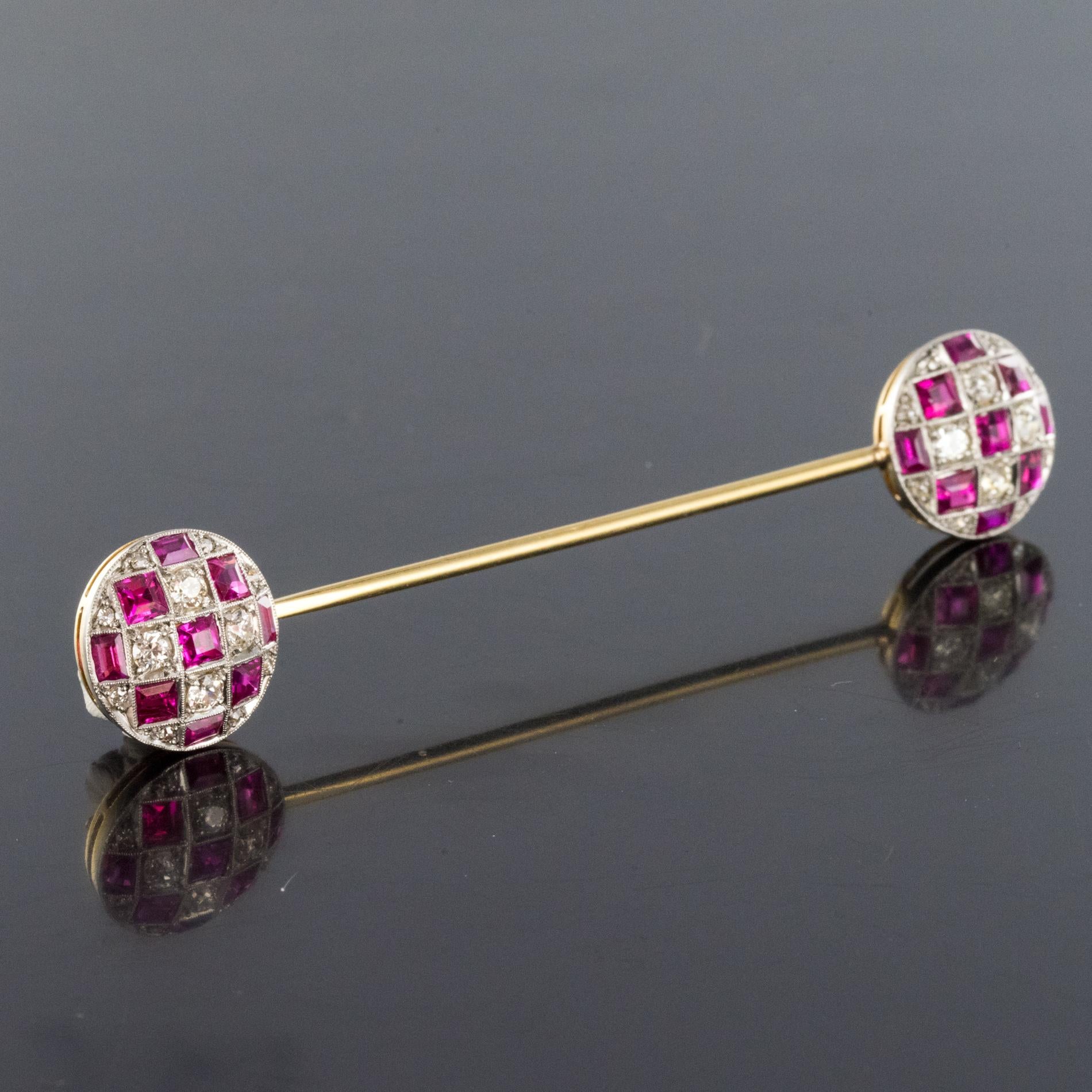 1900s Ruby Diamond Yellow Gold Jabot Pin In Good Condition For Sale In Poitiers, FR