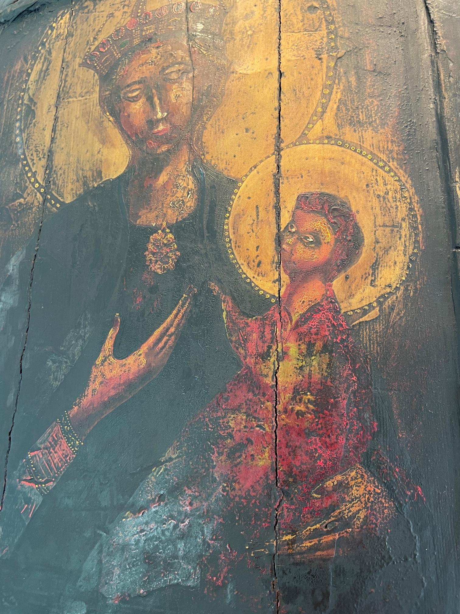 1900s Russian Religious Wooden Panel, Morther of God Icon, Russian Orthodox In Good Condition For Sale In ROTTERDAM, ZH