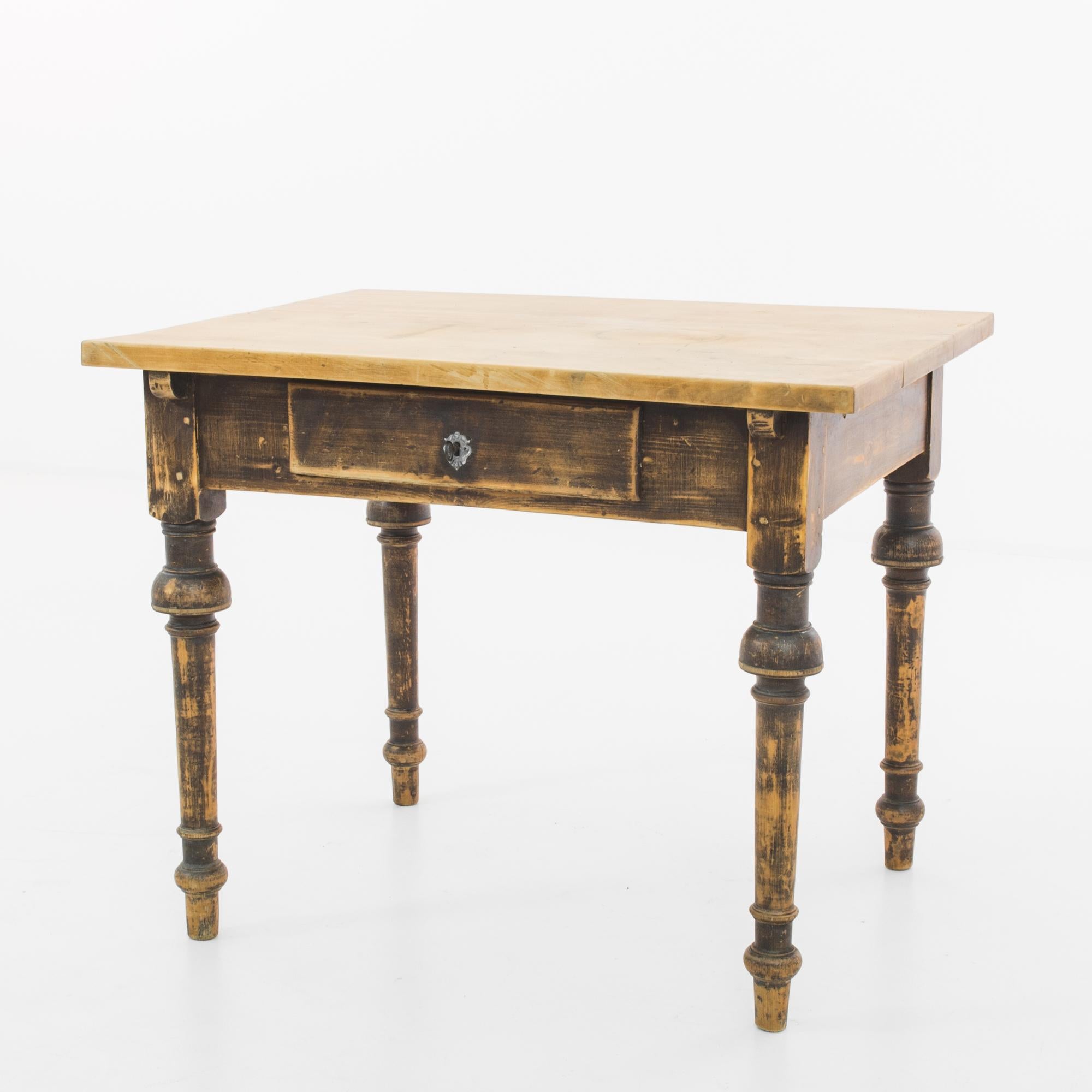 1900s Scandinavian Wooden Table For Sale 4