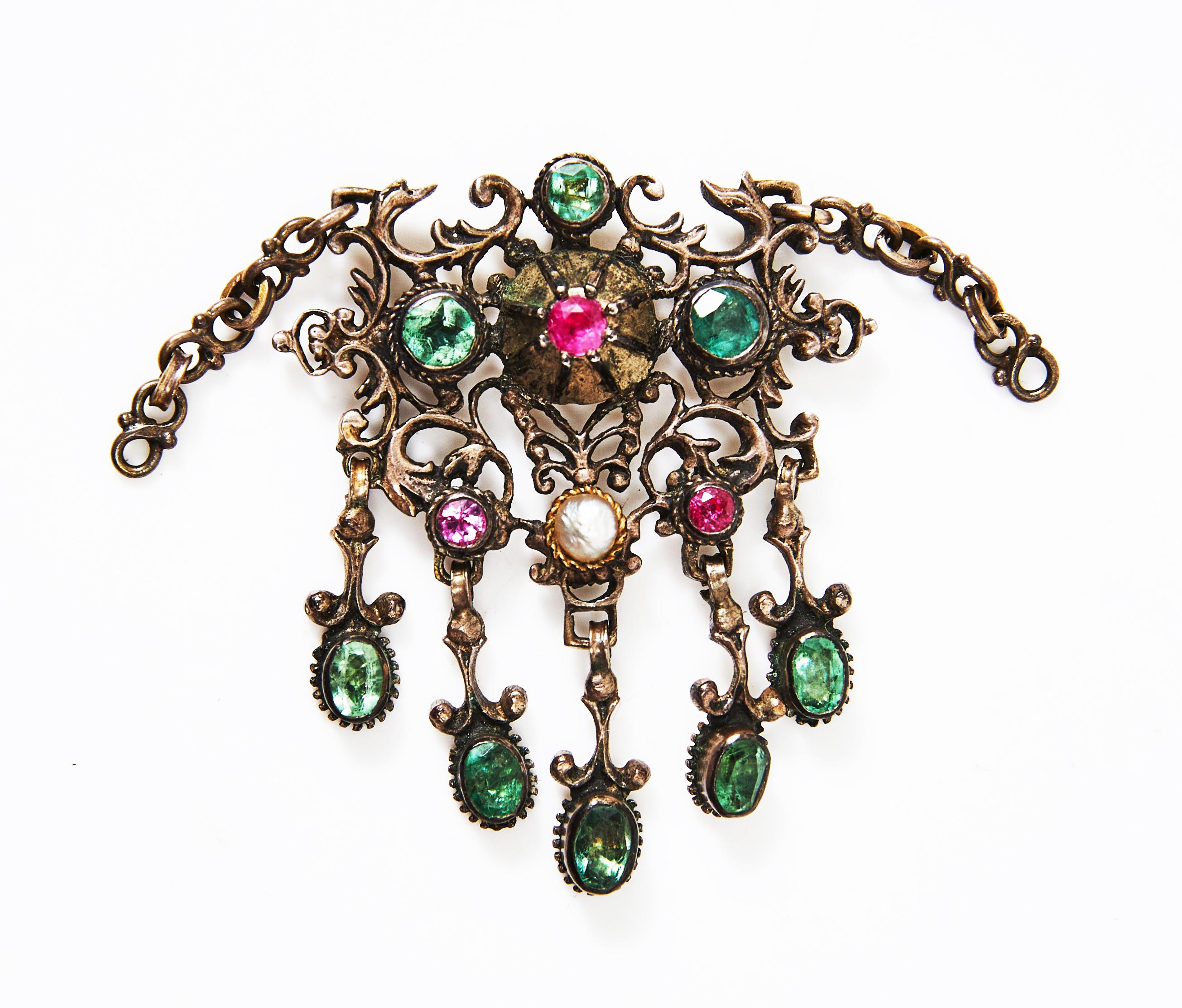 Donna Set di collane del 1900 Ciondolo con rubino naturale da 2 carati e perla tormalina da 2 carati in argento dorato in vendita
