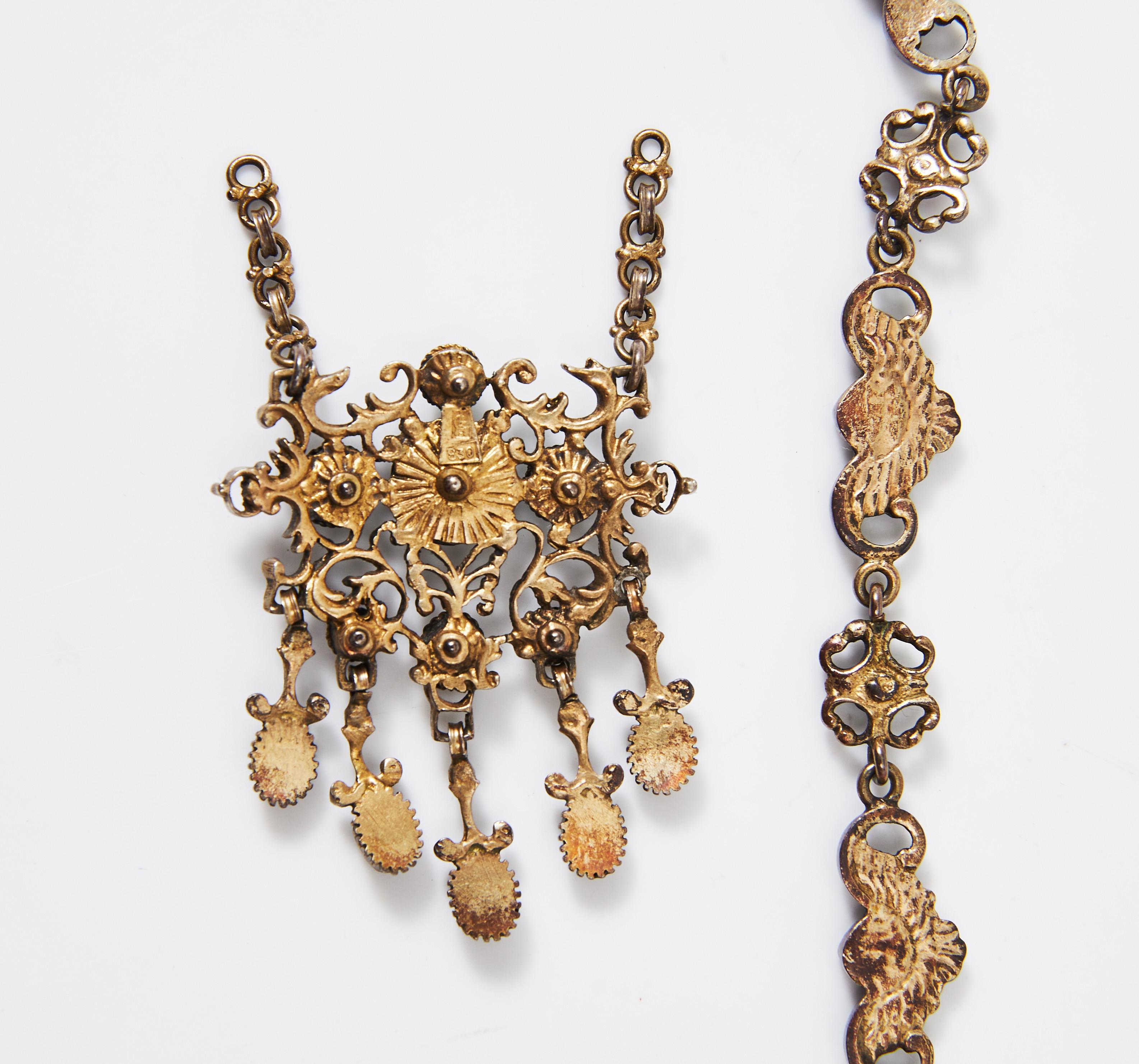 Set di collane del 1900 Ciondolo con rubino naturale da 2 carati e perla tormalina da 2 carati in argento dorato in vendita 2
