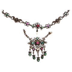 Collier serti des années 1900, rubis naturel 2 carats, tourmaline 2 carats, perle dorée