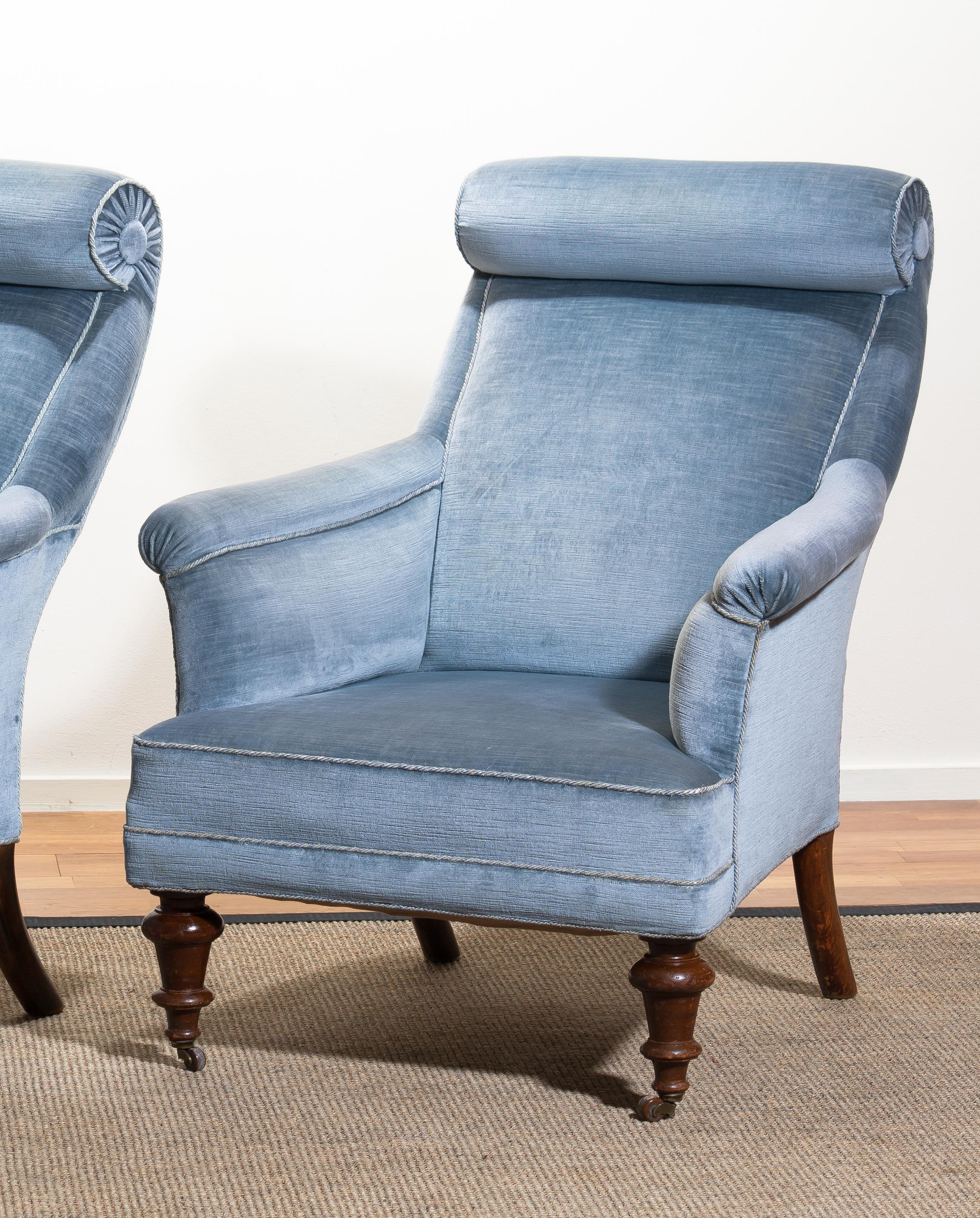 Early 20th Century 1900s Set of Two Ice Blue Velvet Dorothy Draper Style Bergère Club Lounge Chairs