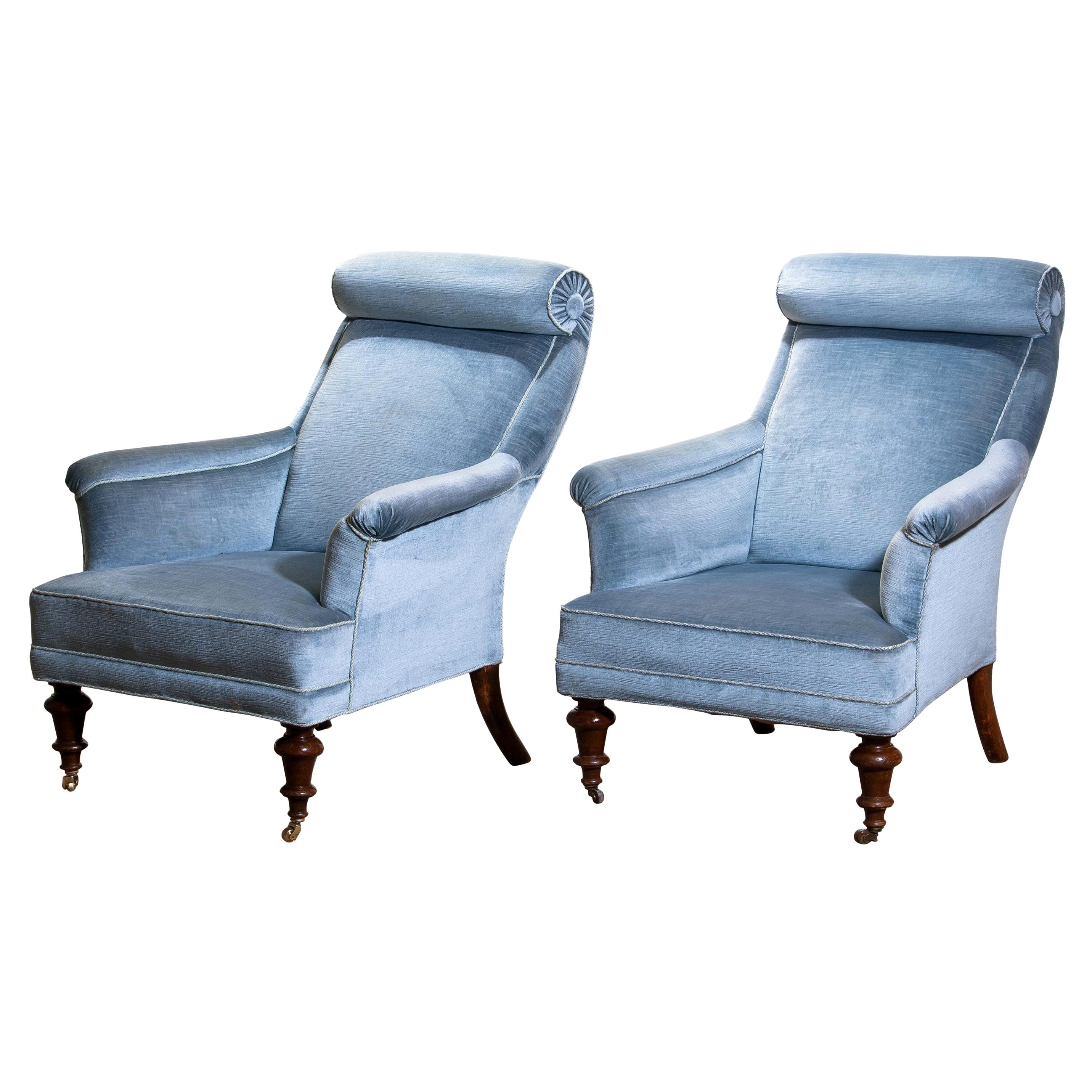 1900s Set of Two Ice Blue Velvet Dorothy Draper Style Bergère Club Lounge Chairs 1
