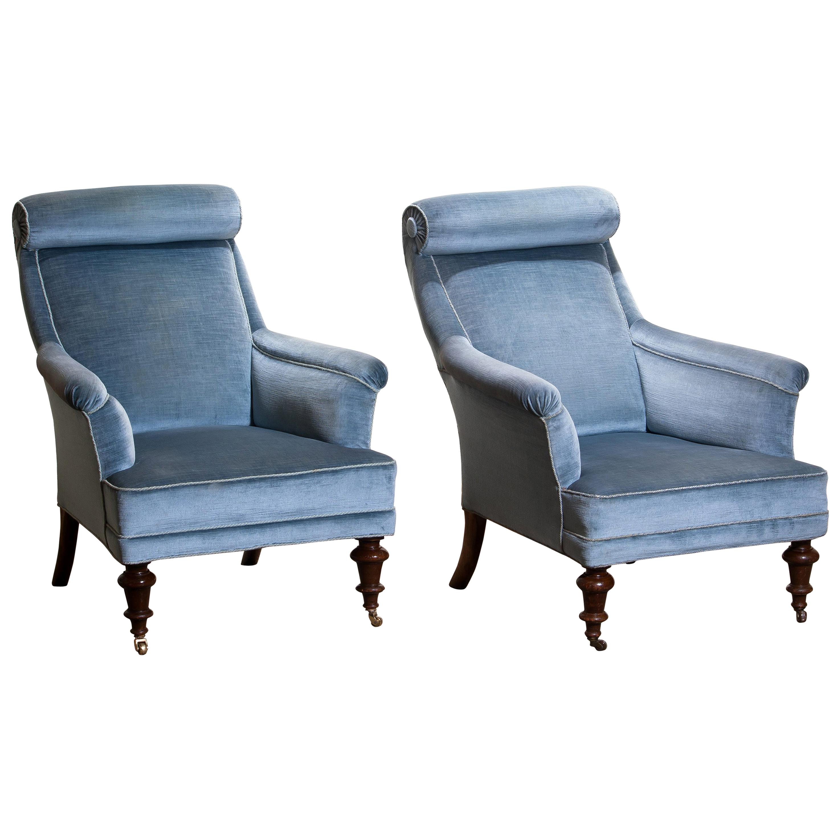 1900s Set of Two Ice Blue Velvet Dorothy Draper Style Bergère Club Lounge Chairs 2