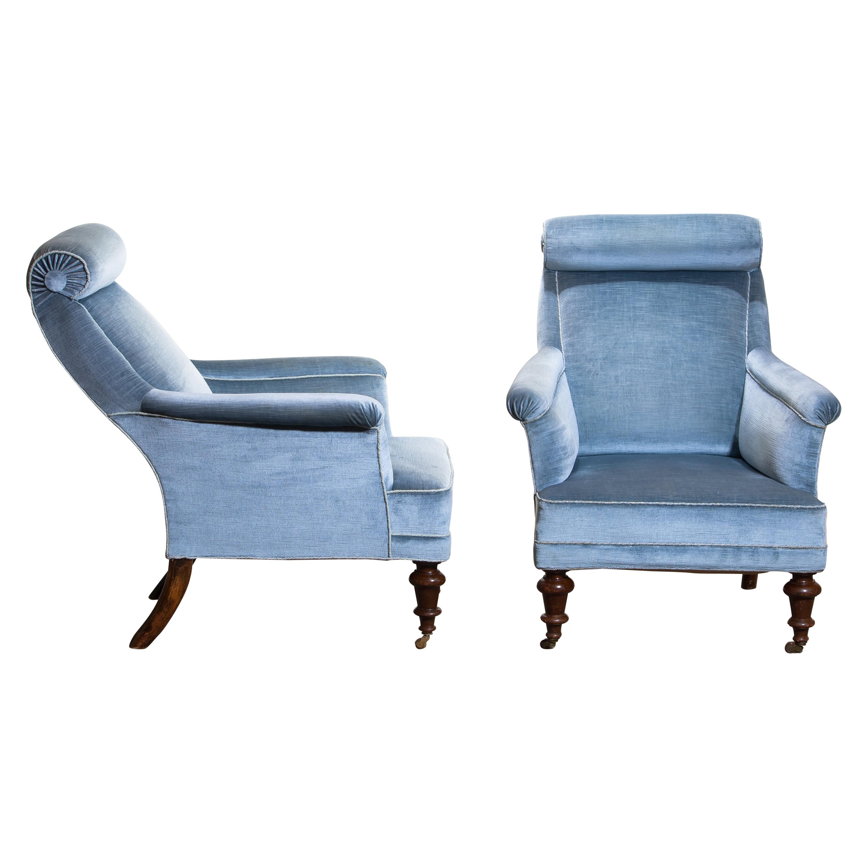 American Classical 1900s Set of Two Ice Blue Velvet Dorothy Draper Style Bergère / Lounge Chairs
