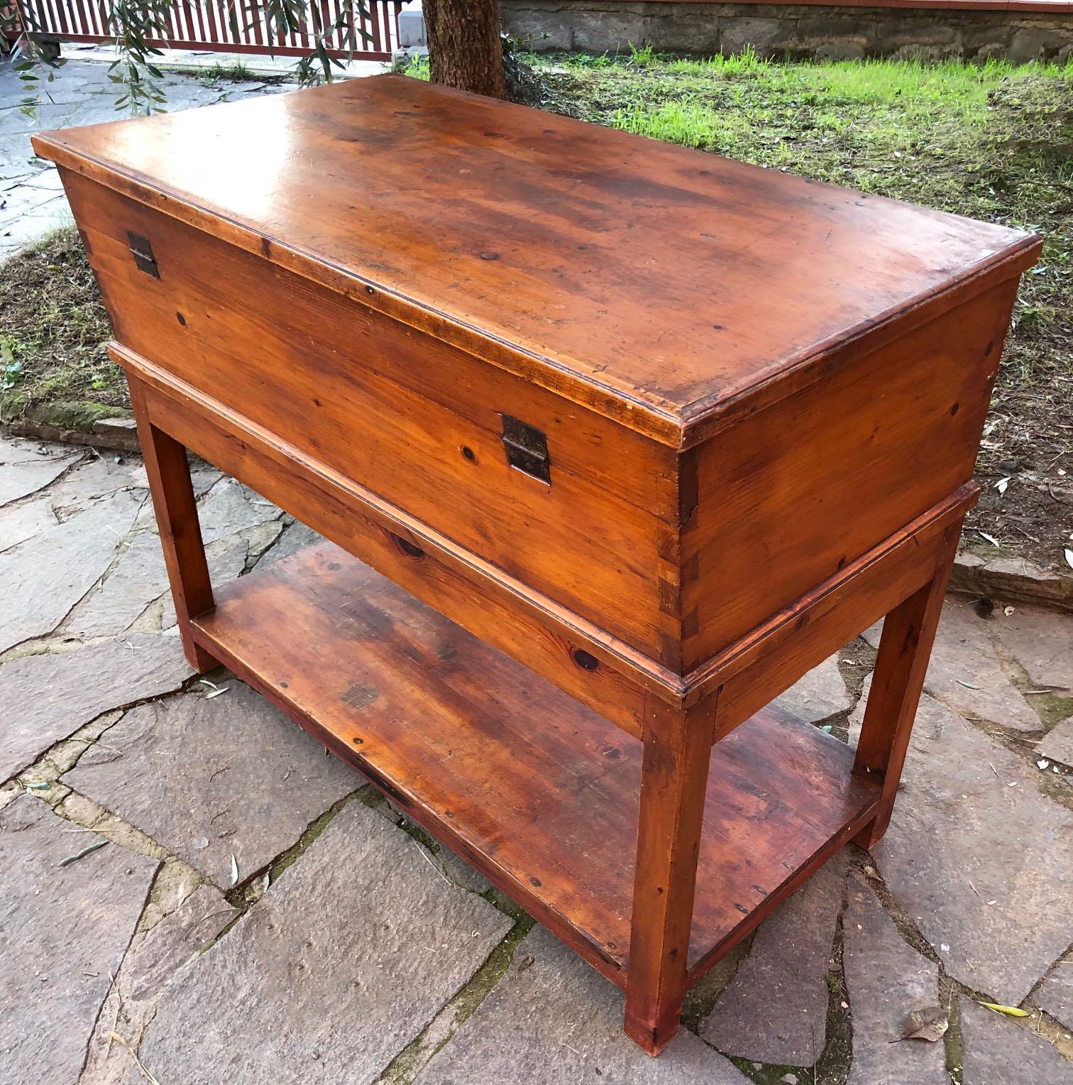 Country 1900s Sideboard in Original Antique Tuscan Fir, with Opening Door