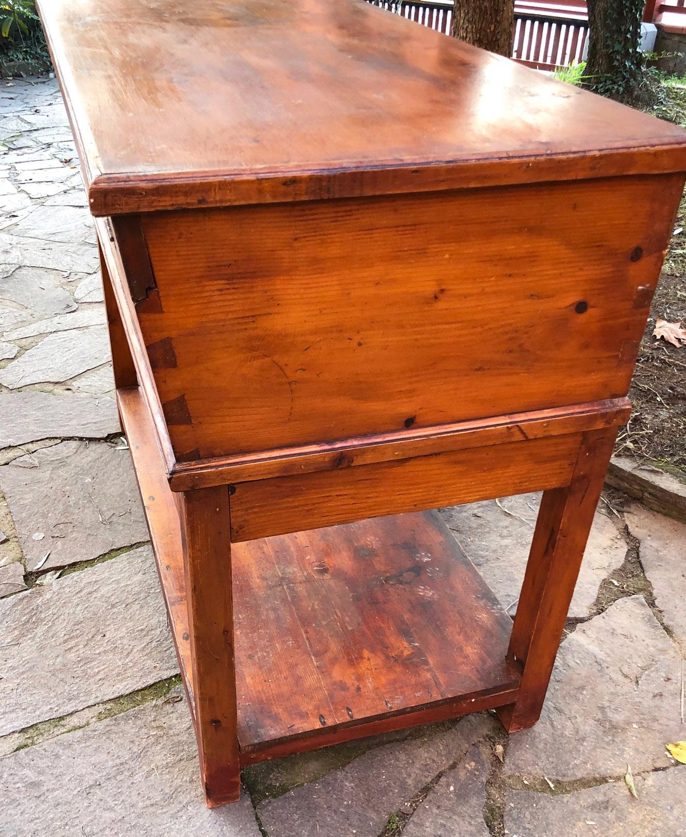 Early 20th Century 1900s Sideboard in Original Antique Tuscan Fir, with Opening Door