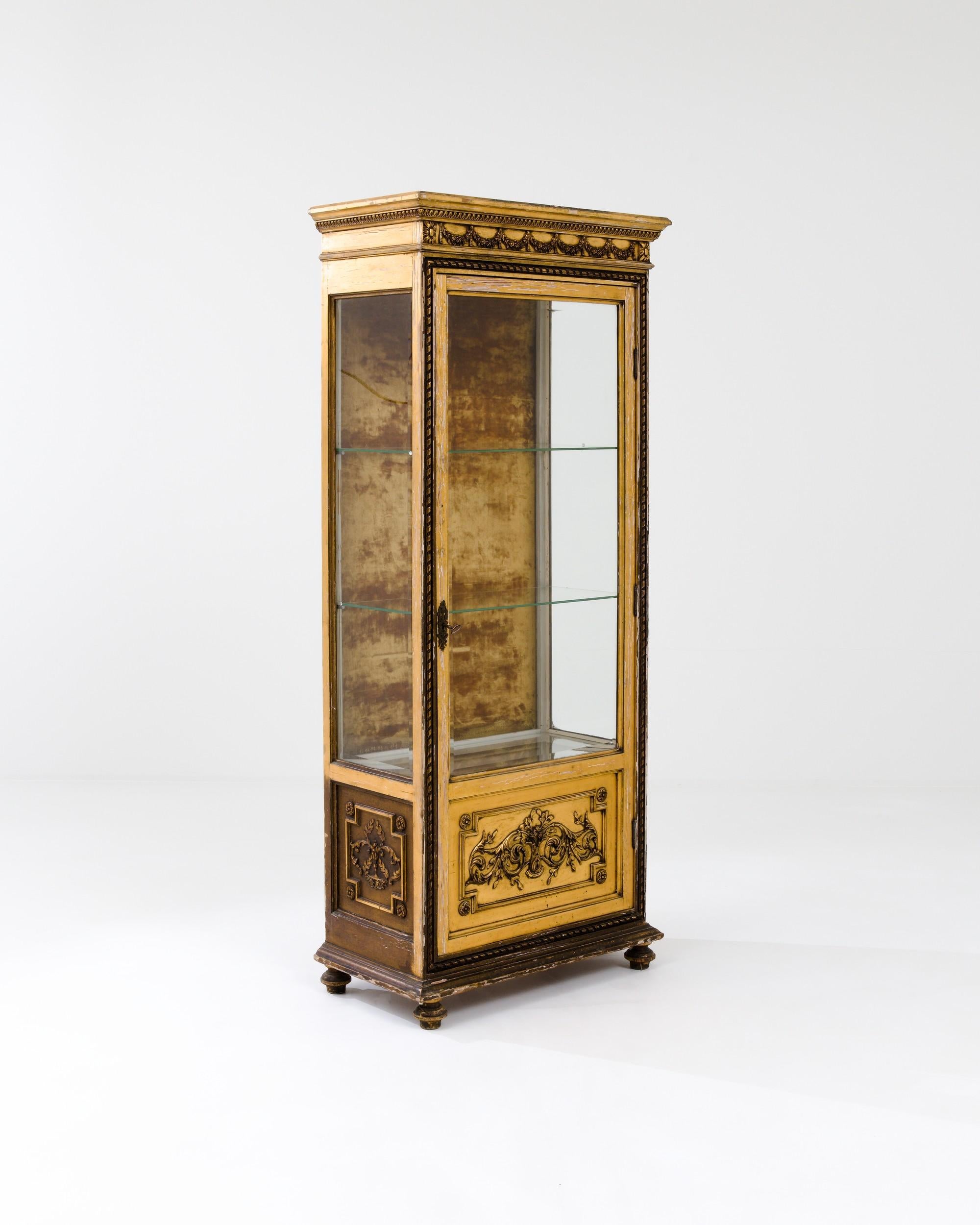 Early 20th Century 1900s Spanish Wooden Vitrine For Sale