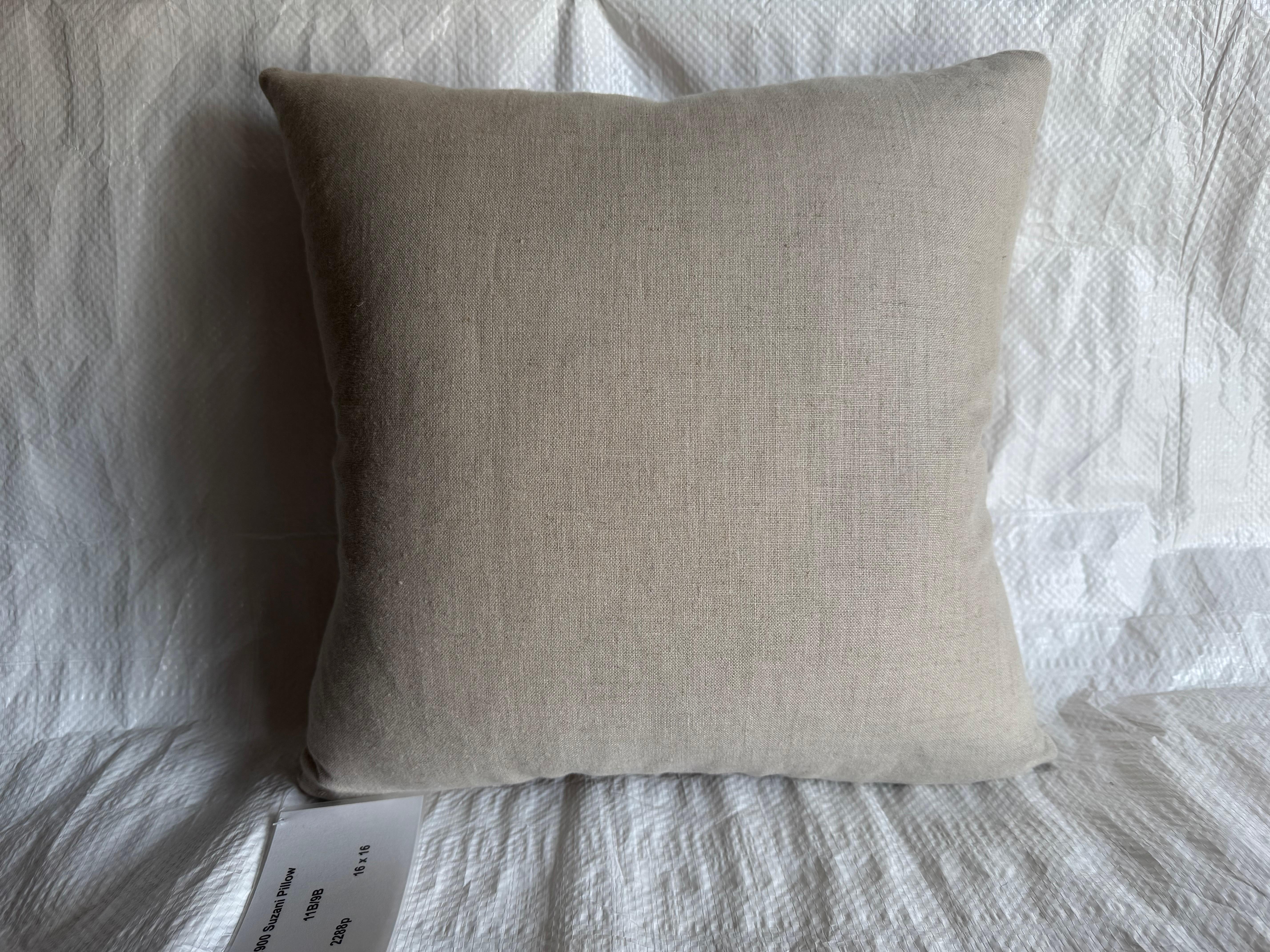 Oreiller Suzani 1900 Bon état - En vente à Los Angeles, US