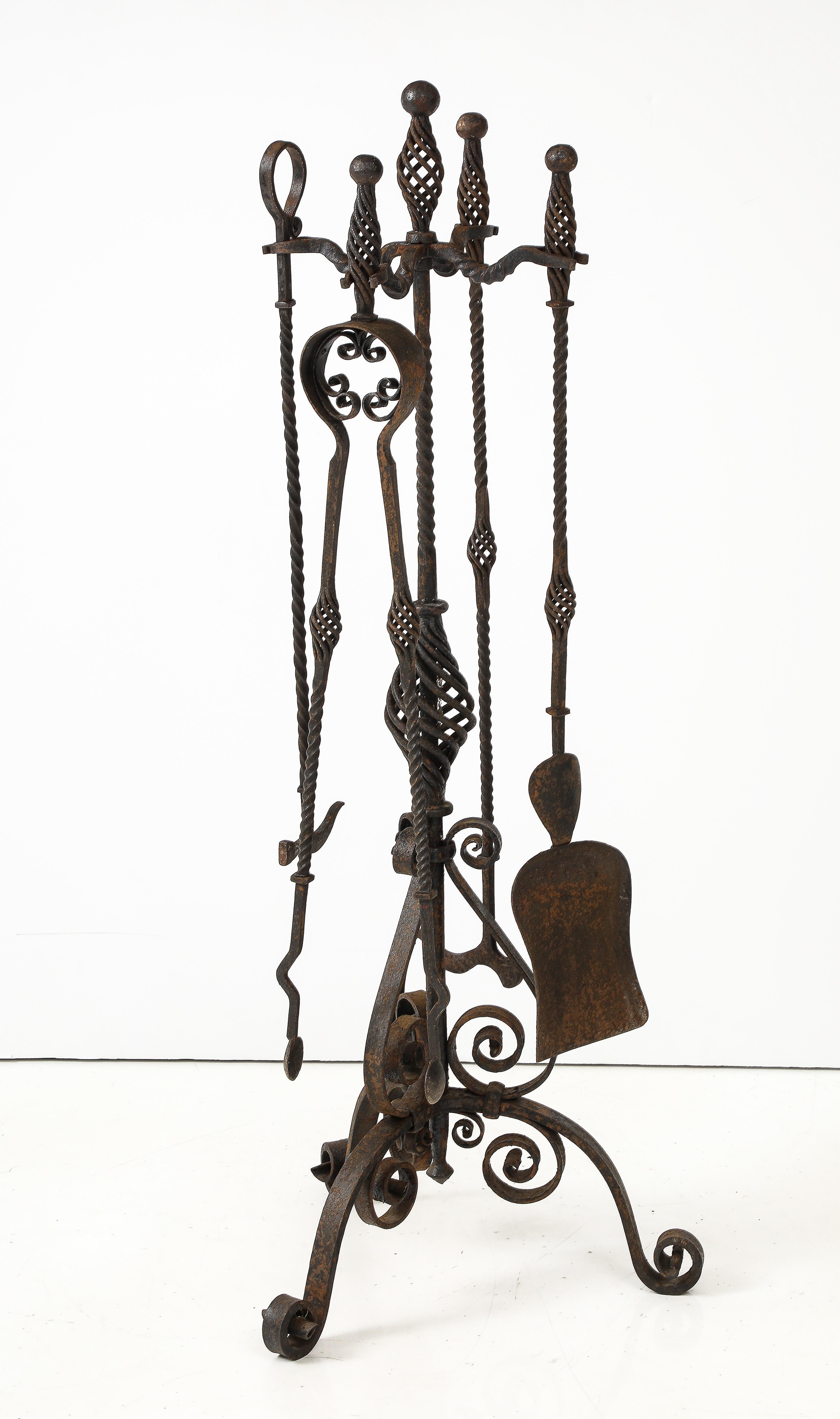 1900's Tall wrought iron fire place tools For Sale 2