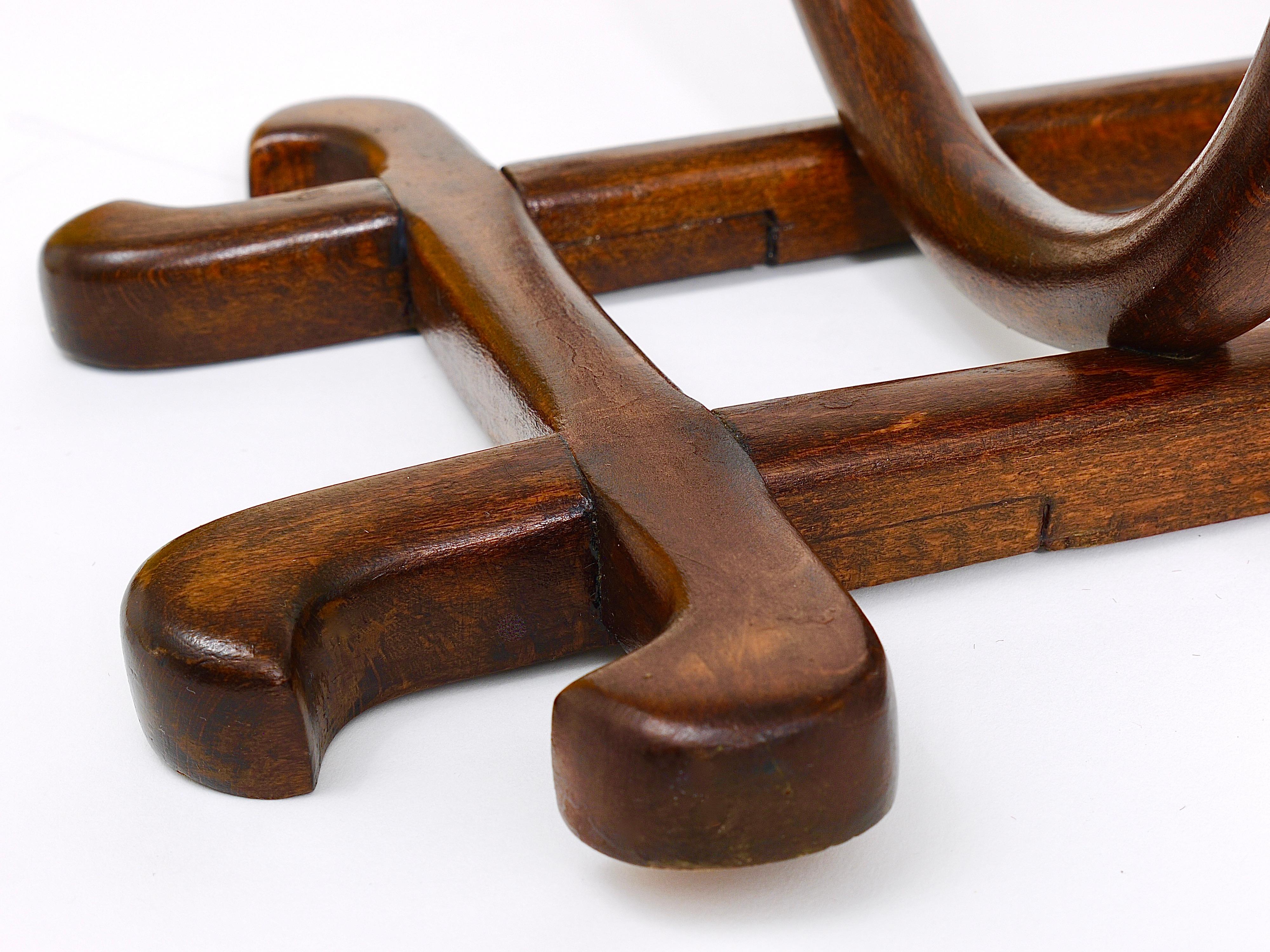 1900s Thonet Art Nouveau Secession Bentwood Wall Coat Rack with four Hangers 13
