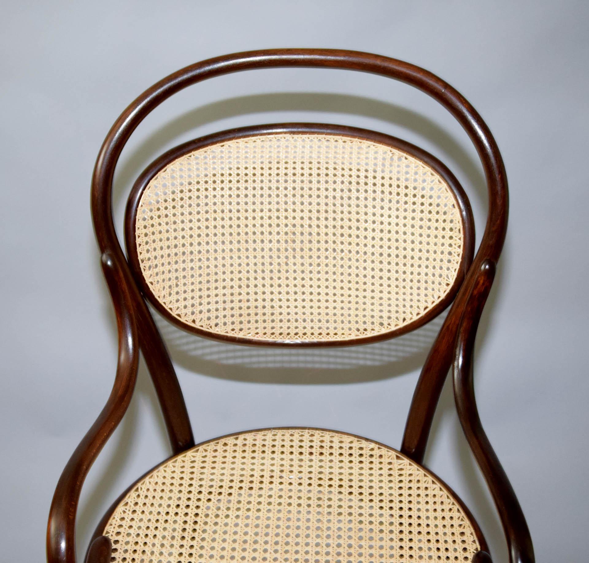 1900er Thonet-Bürostuhl, Modell Nr. 15 (Buchenholz) im Angebot