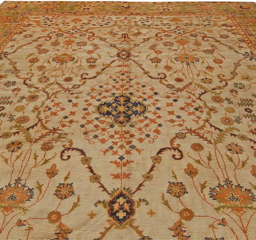 Hand-Knotted 1900s Turkish Oushak Floral Handmade Wool Rug For Sale